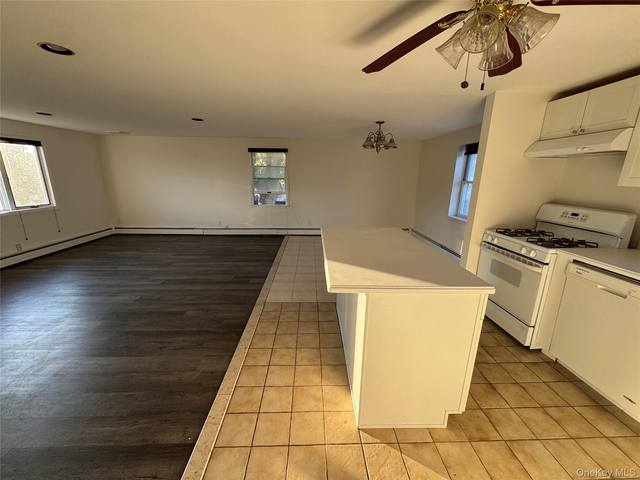 #4 photo, 906 Polk Avenue, ナッソー郡 Franklin Square , NY 11010