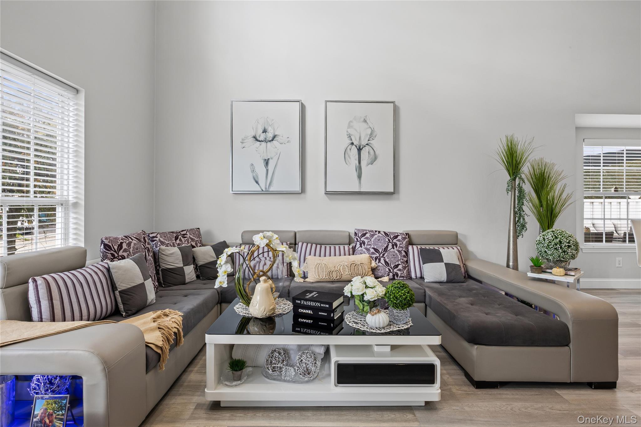 #5 photo, 4 Cari Lane, Middle Island , NY 11953