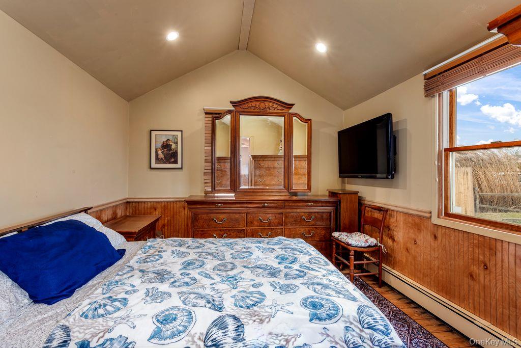 #5 photo, 20 Bayside Road, Mastic , NY 11951