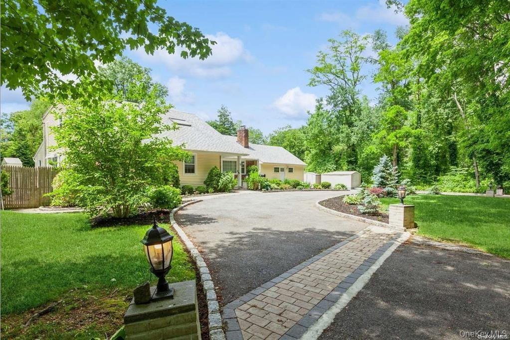 #3 photo, 77 Duck Pond Road, Glen Cove , NY 11542