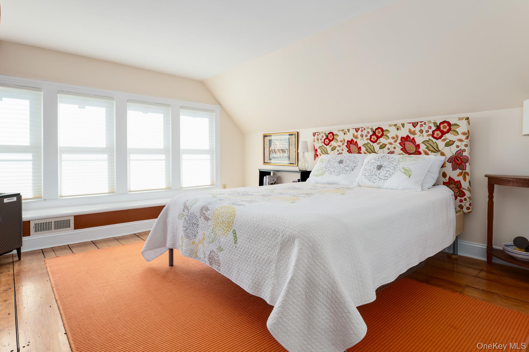 #19 photo, 29 Dixon Street, Tarrytown , NY 10591