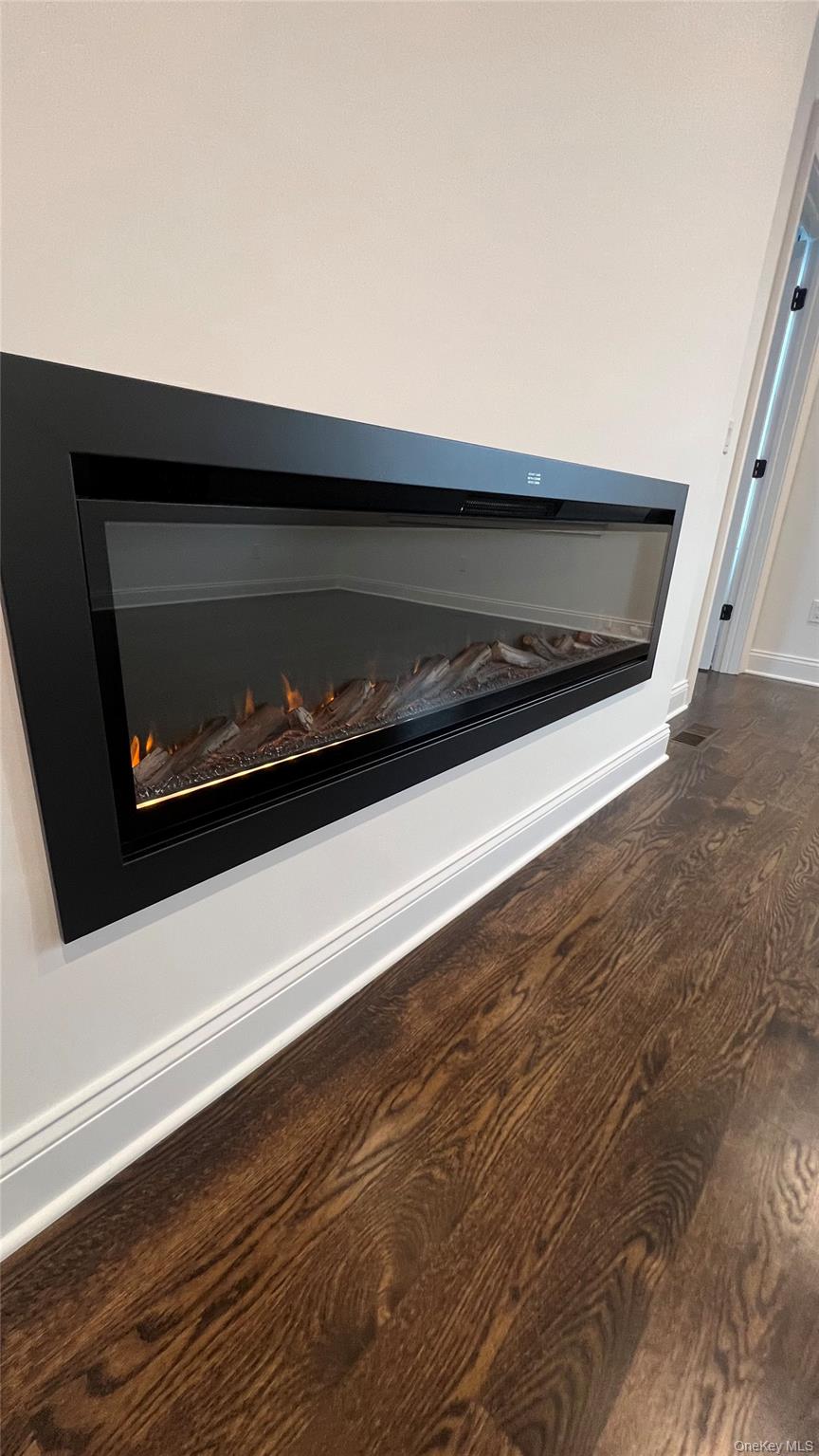 #4 photo, 40 Elmwood Avenue, West Harrison , NY 10604