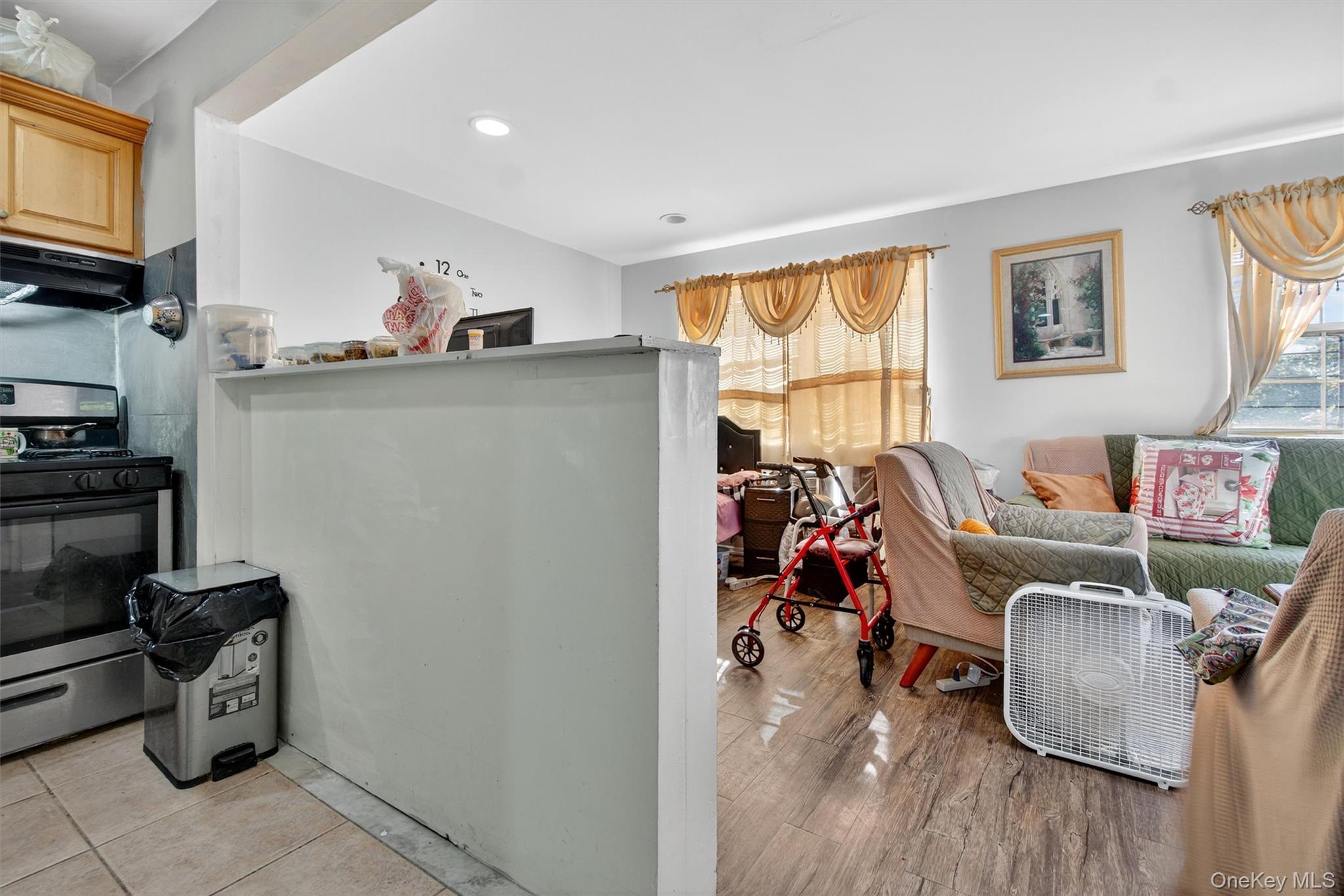 #18 photo, 1735 Mansion Street, Bronx , NY 10460