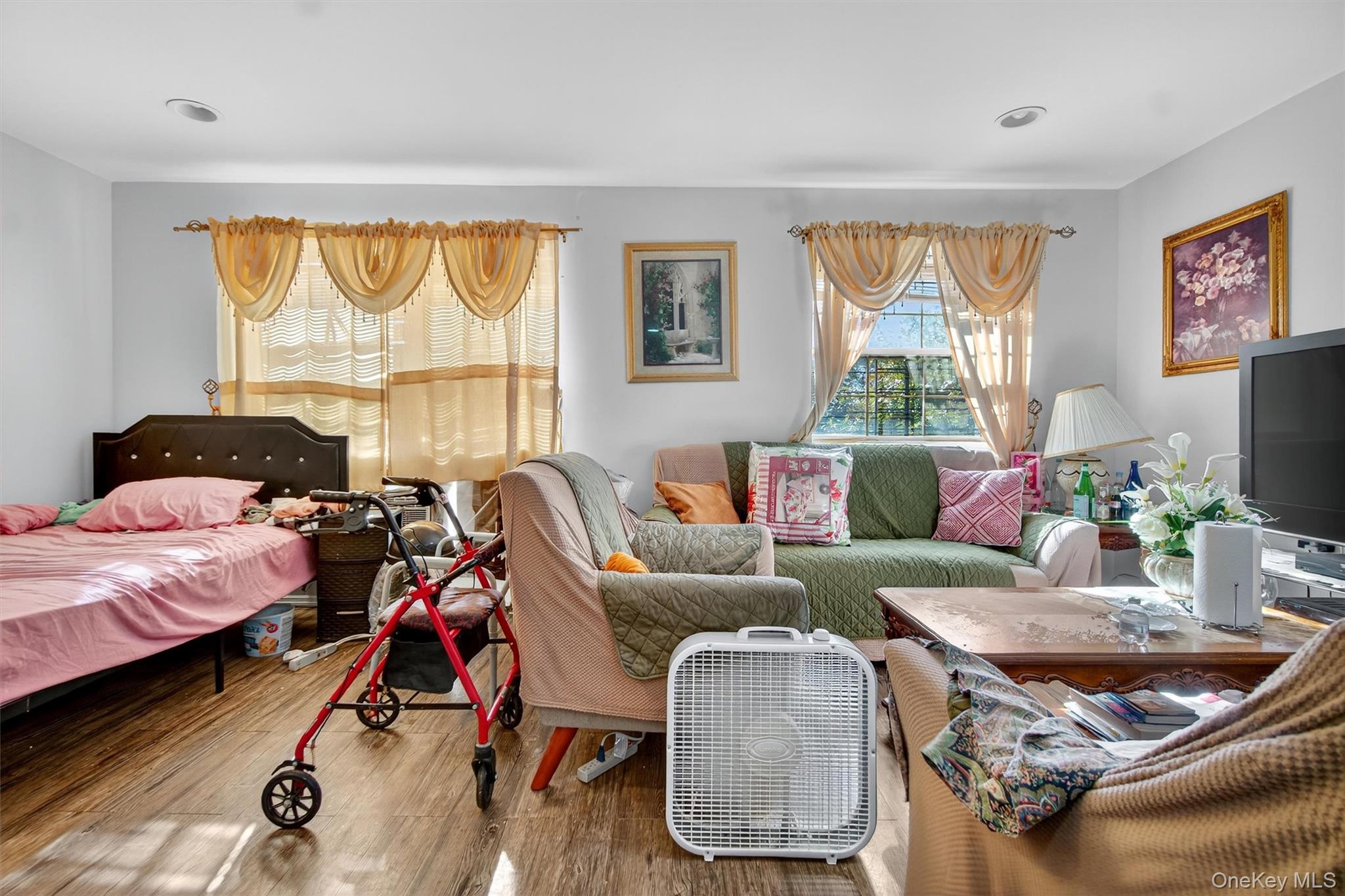 #19 photo, 1735 Mansion Street, Bronx , NY 10460