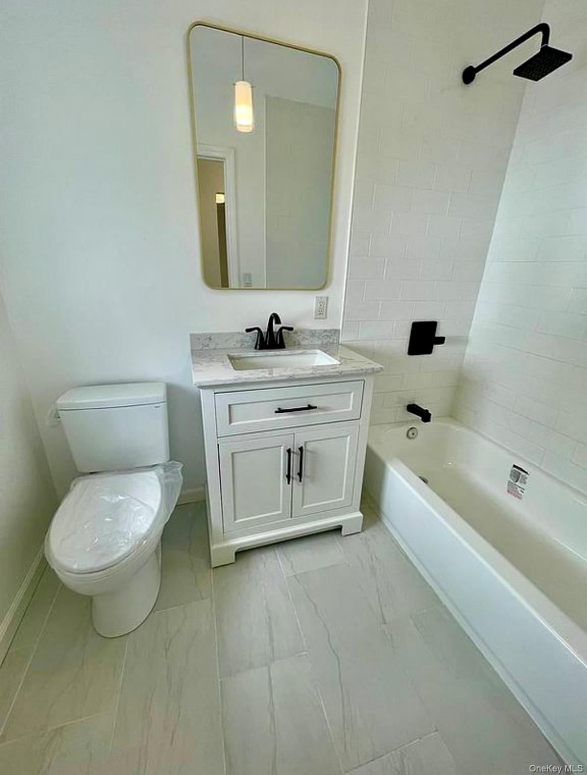 #6 photo, 3194 Webster Avenue, Bronx , NY 10467