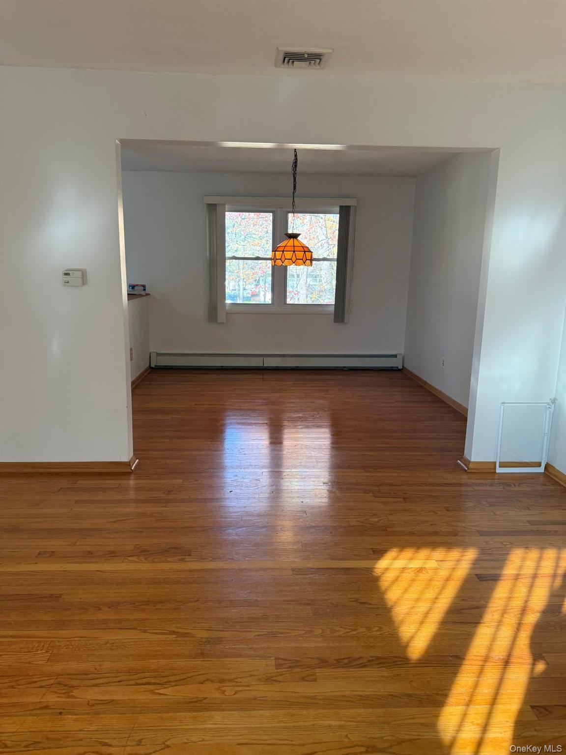 #8 photo, 5 Beverly Place, New City , NY 10956