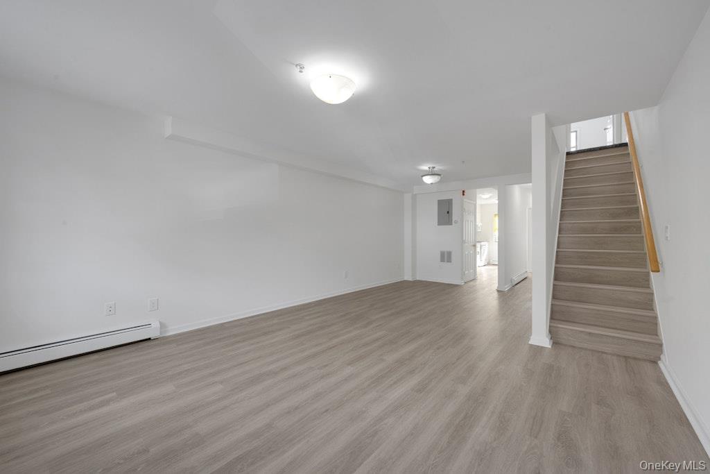 #8 photo, 38 Beekman Avenue, Sleepy Hollow , NY 10591