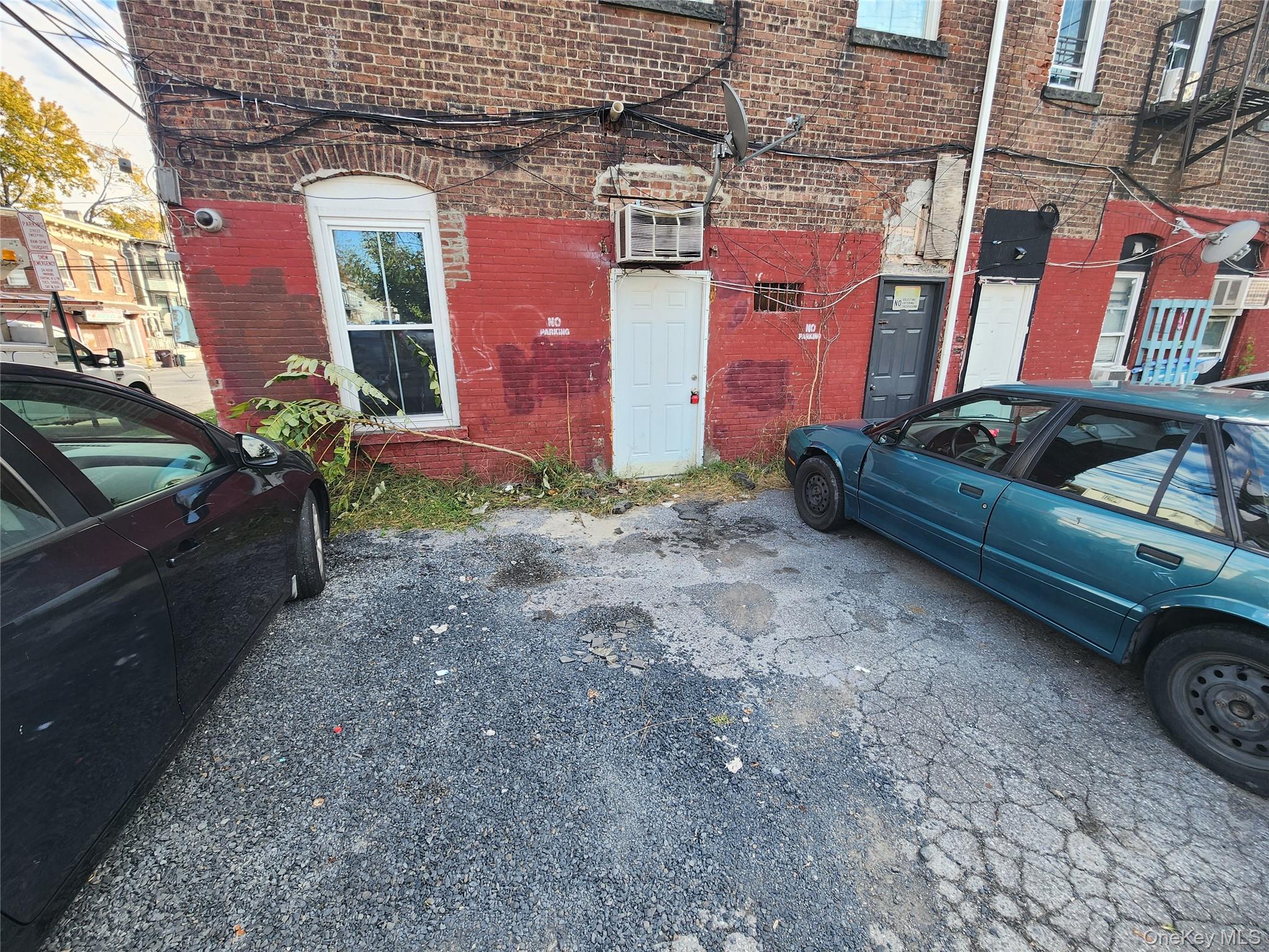 #16 photo, 57 Carpenter Avenue, Newburgh , NY 12550