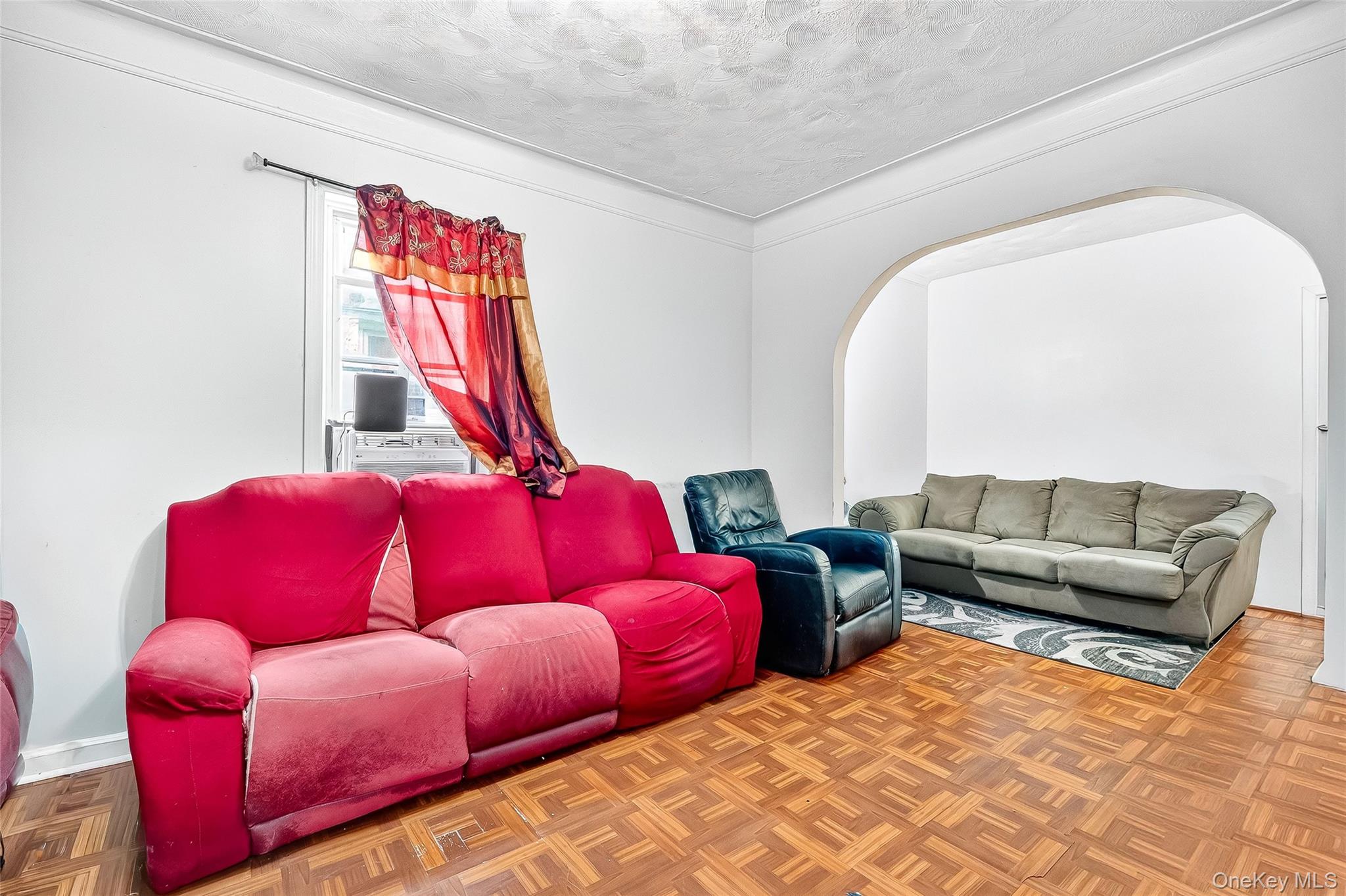 #11 photo, 1052 Evergreen Avenue, Bronx , NY 10472