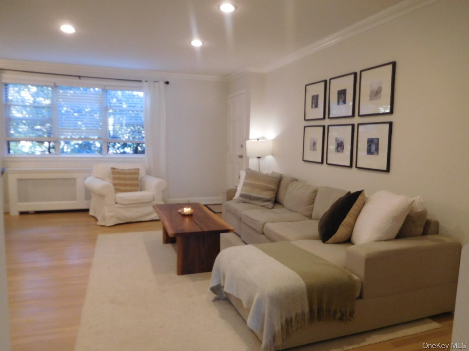 #14 photo, 80 Oregon Avenue, Bronxville , NY 10708