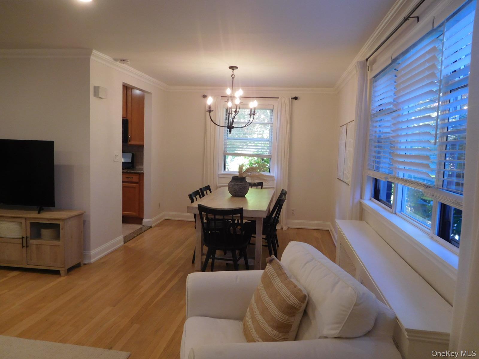 #4 photo, 80 Oregon Avenue, Bronxville , NY 10708