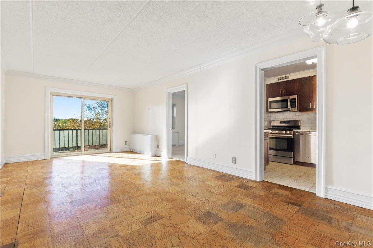 #1 photo, 470 Halstead Avenue, Harrison , NY 10583