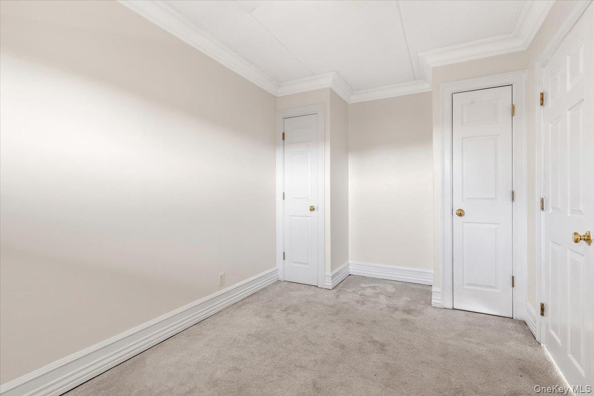 #11 photo, 470 Halstead Avenue, Harrison , NY 10583