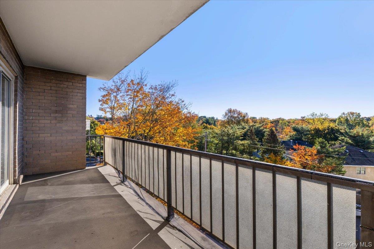 #2 photo, 470 Halstead Avenue, Harrison , NY 10583