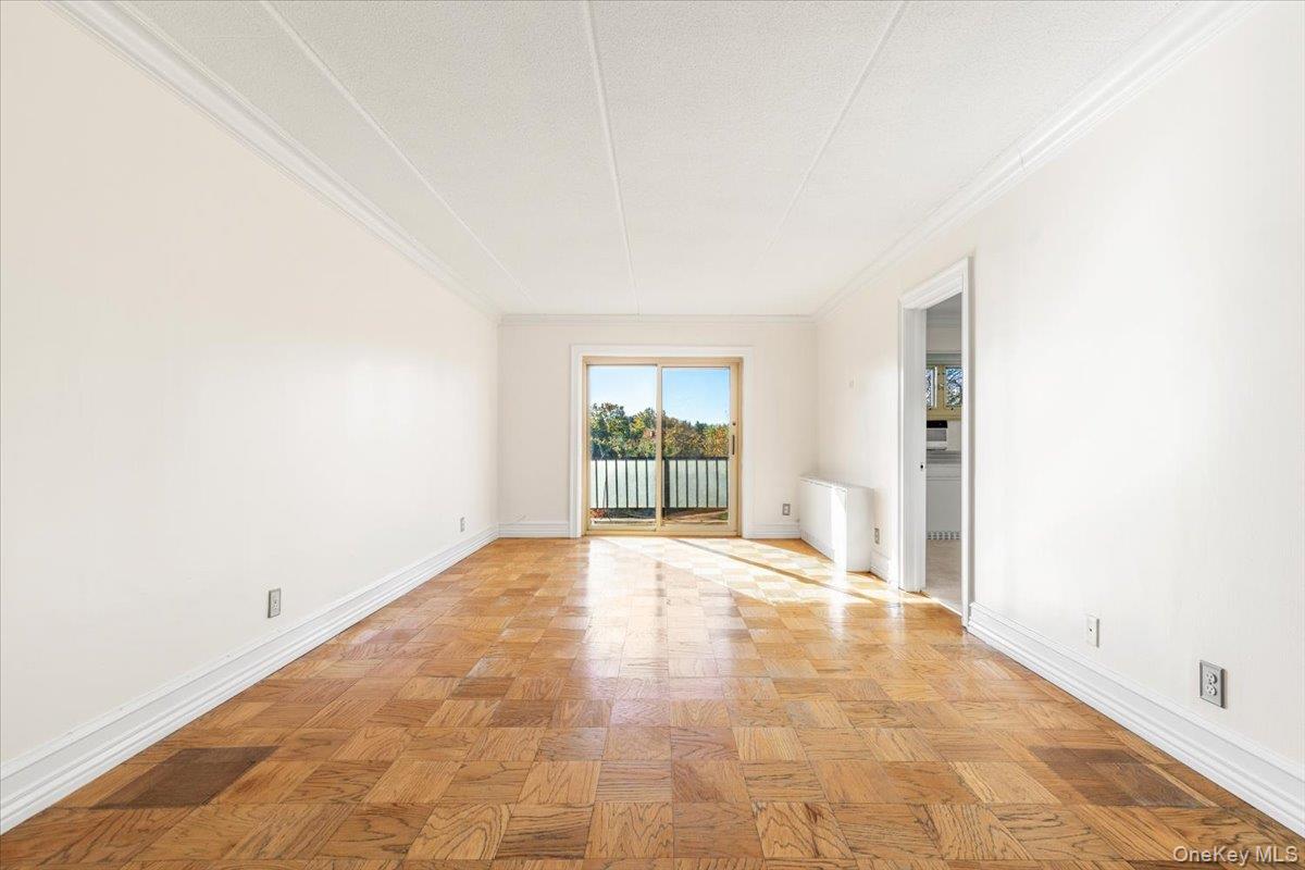 #4 photo, 470 Halstead Avenue, Harrison , NY 10583