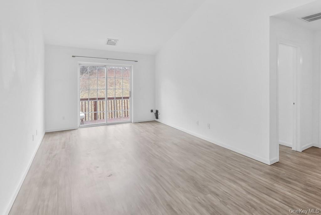 #10 photo, 1036 Maggie Road, Newburgh , NY 12550