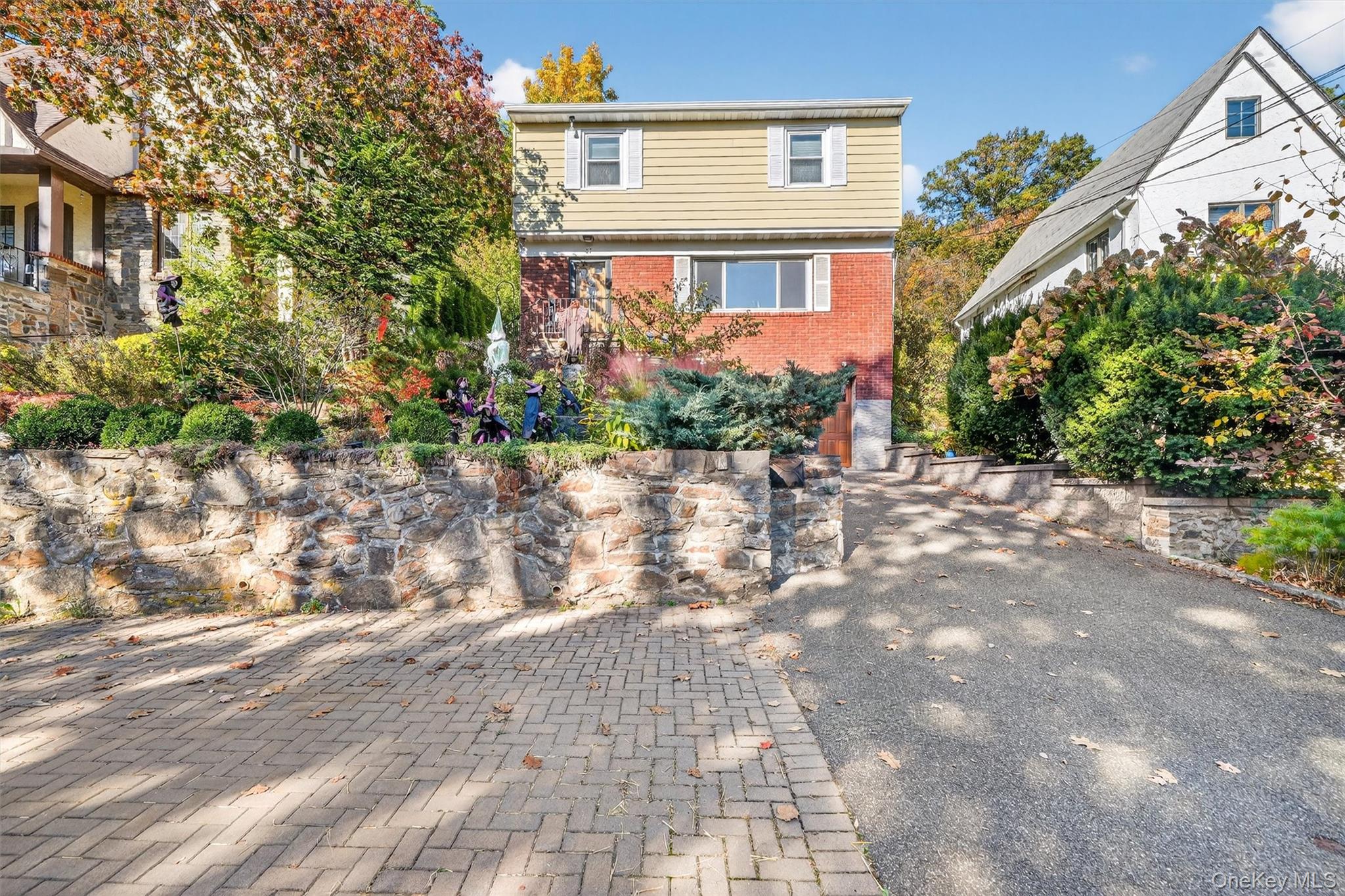 #1 photo, 25 Avondale Road, Yonkers , NY 10710