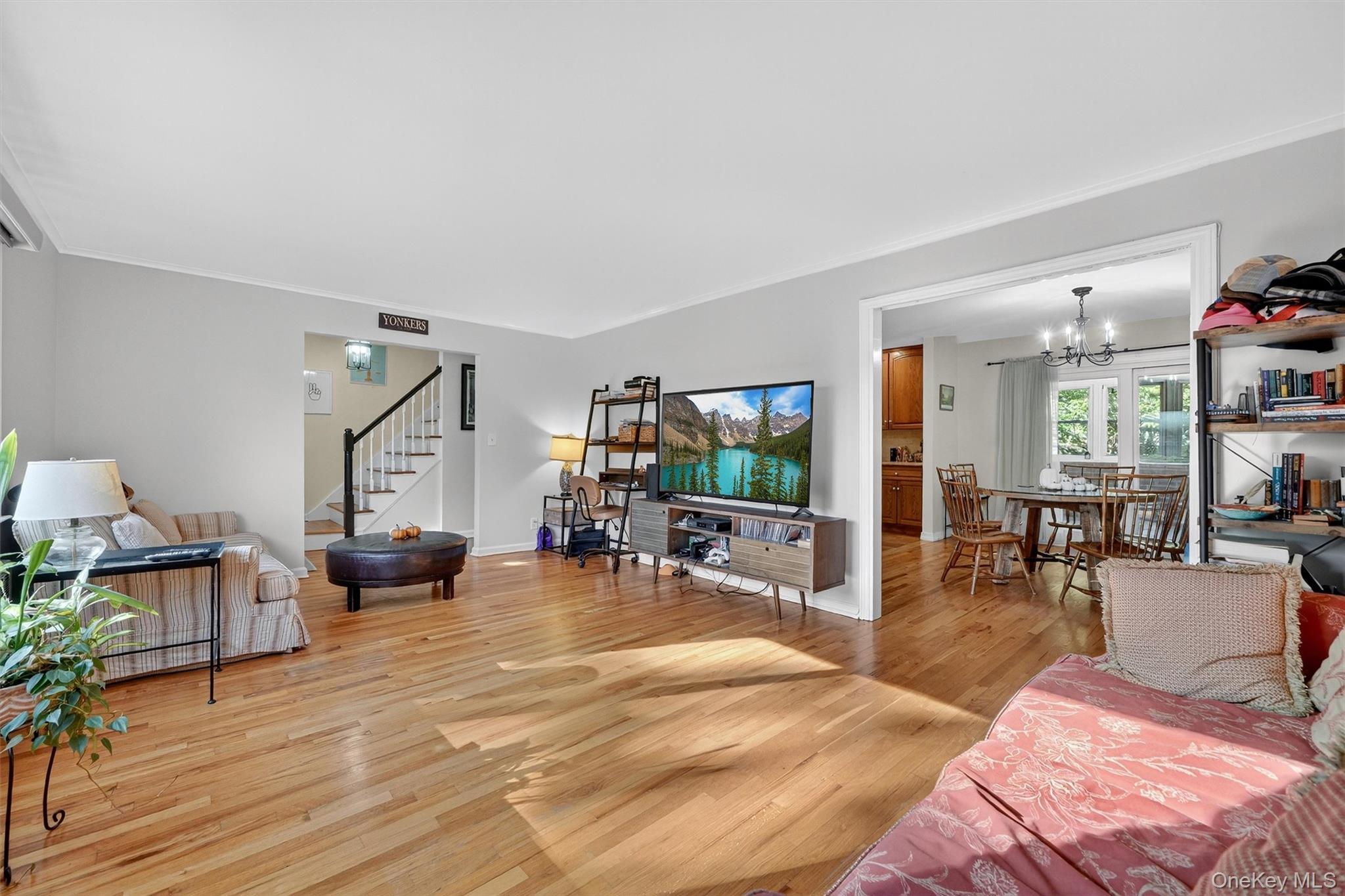 #11 photo, 25 Avondale Road, Yonkers , NY 10710