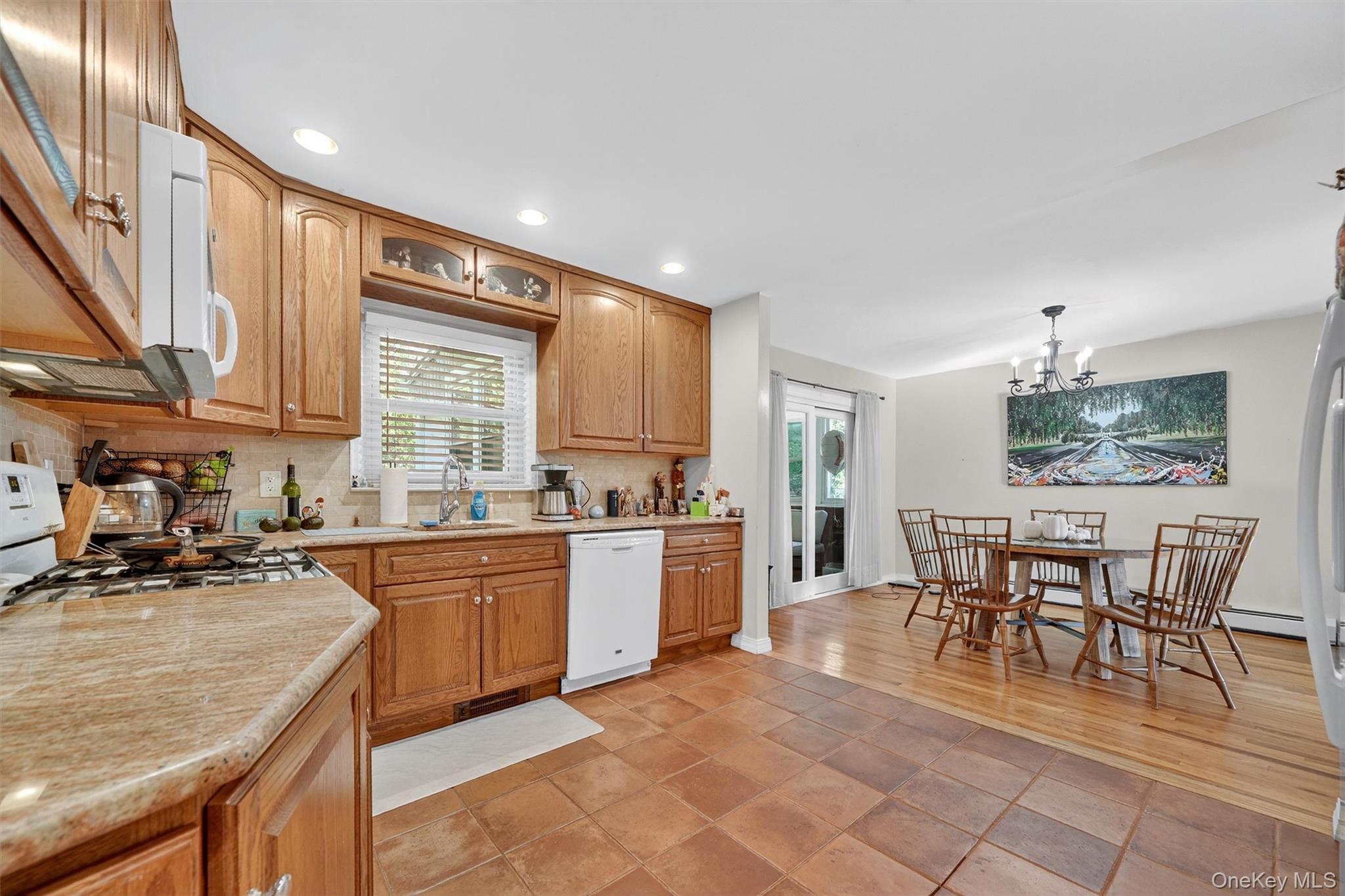 #20 photo, 25 Avondale Road, Yonkers , NY 10710