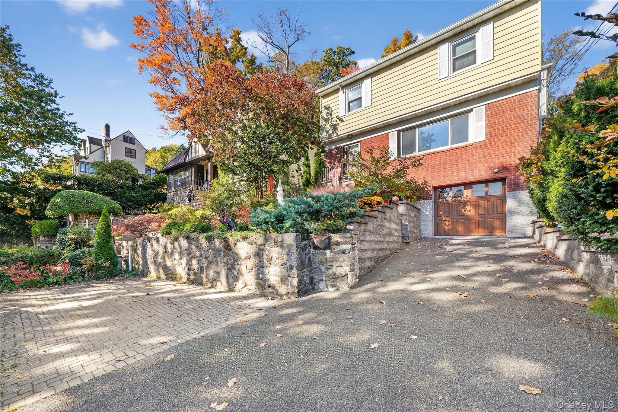 #4 photo, 25 Avondale Road, Yonkers , NY 10710