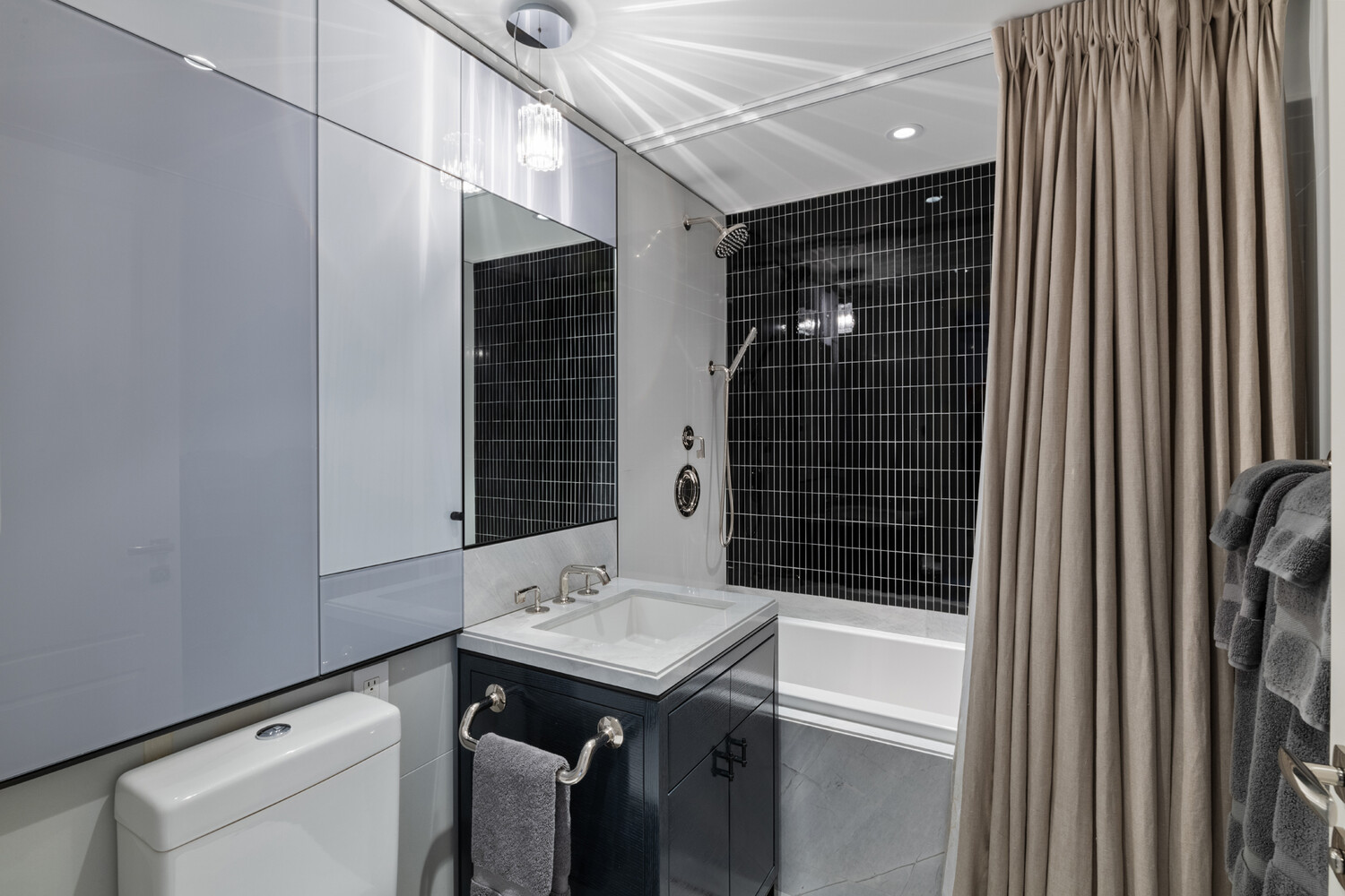 #15 photo, 21 E 61ST Street, Lenox Hill , NY 10065