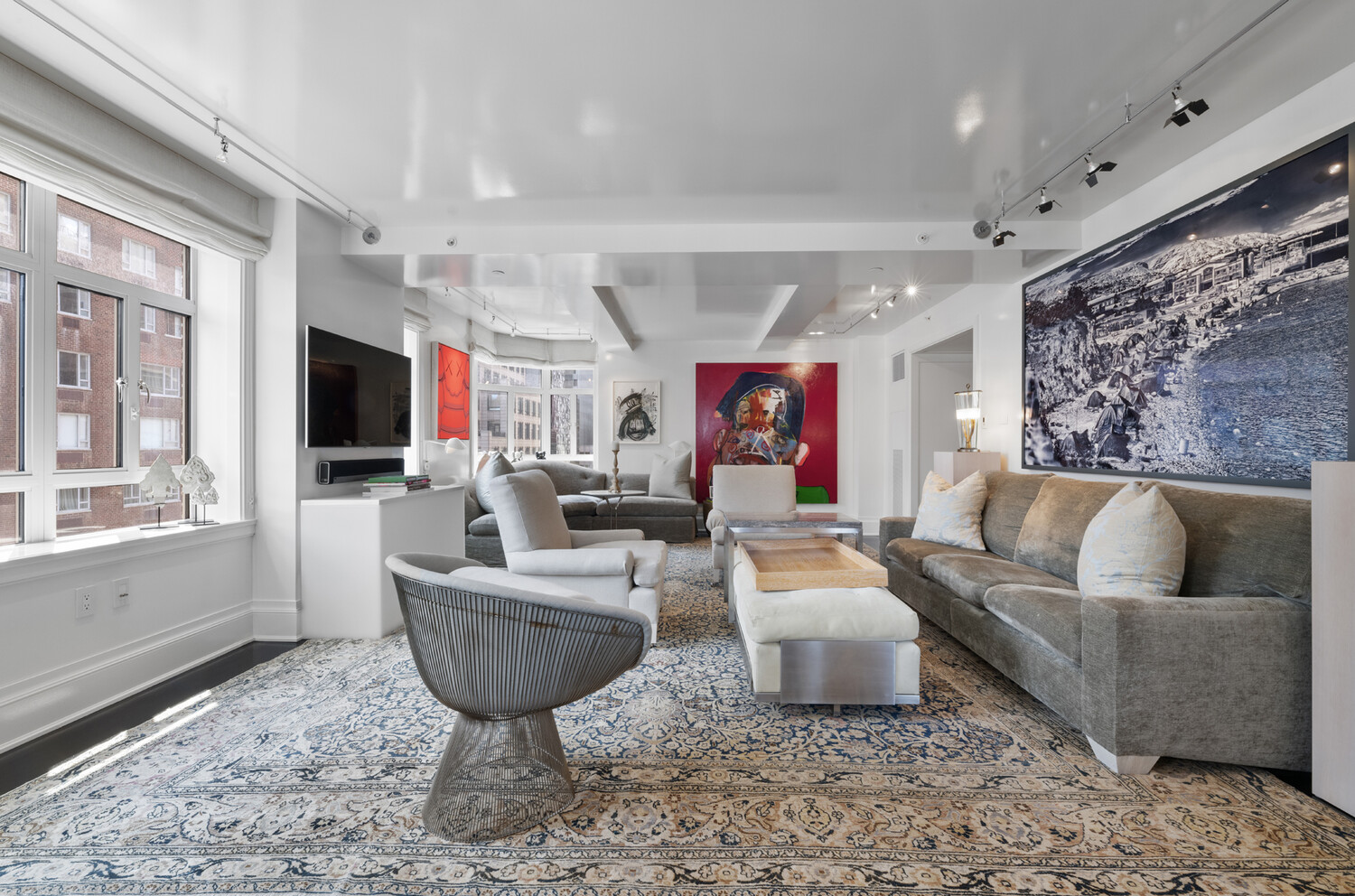 #3 photo, 21 E 61ST Street, Lenox Hill , NY 10065