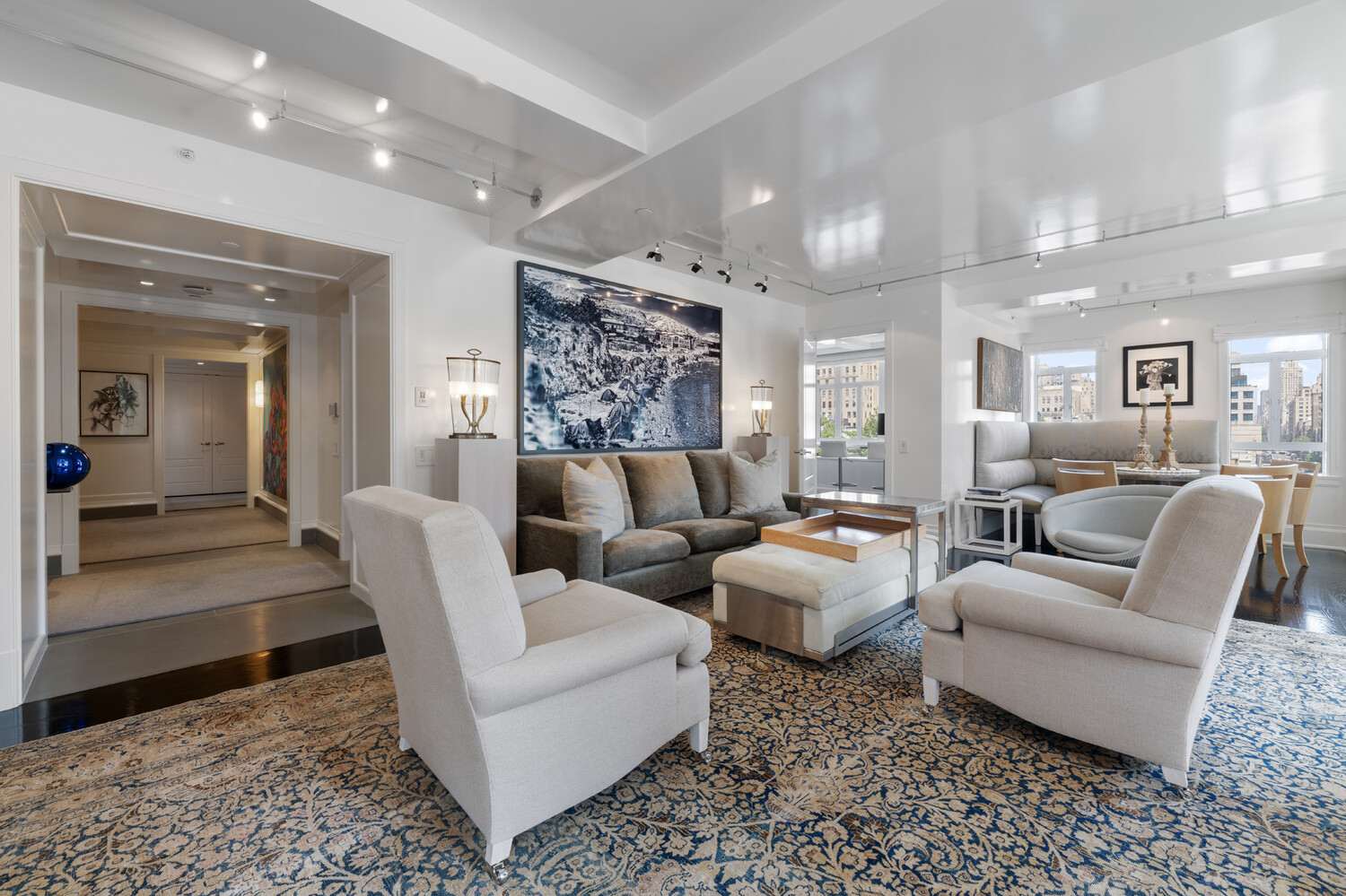 #4 photo, 21 E 61ST Street, Lenox Hill , NY 10065