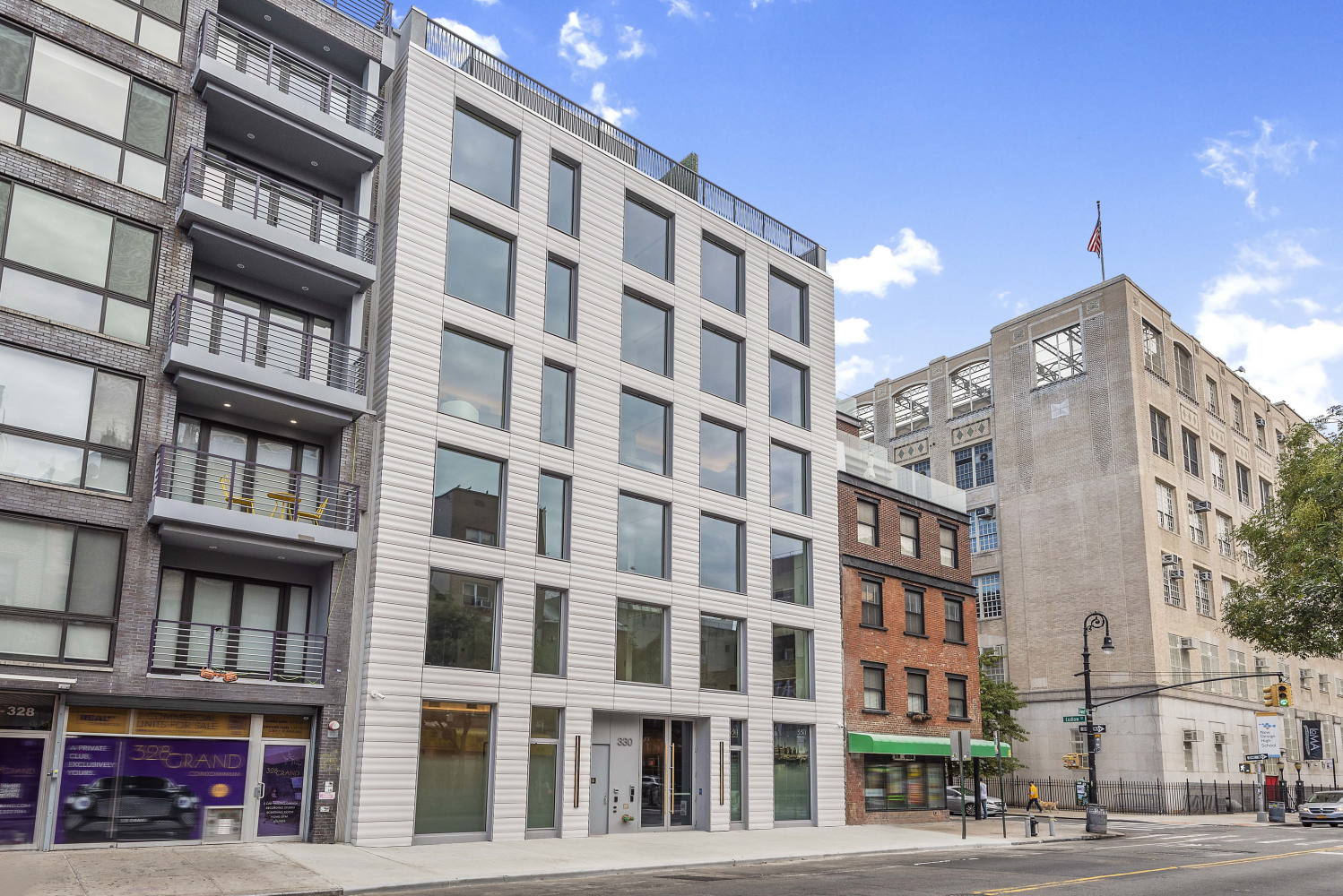 #18 photo, 330 GRAND Street, Lower East Side , NY 10002