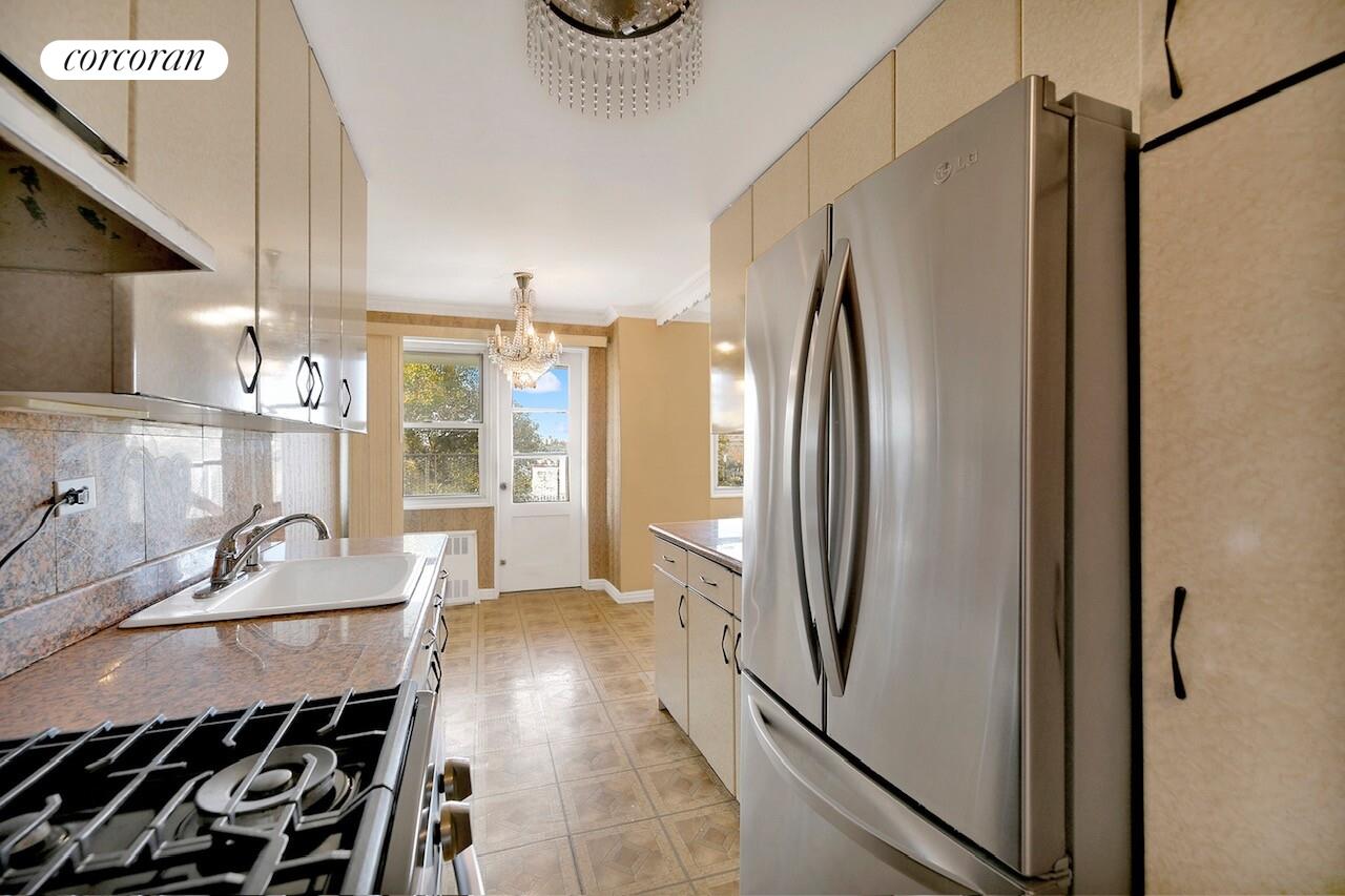 #9 photo, 2483 W 16TH Street, Gravesend , NY 11214