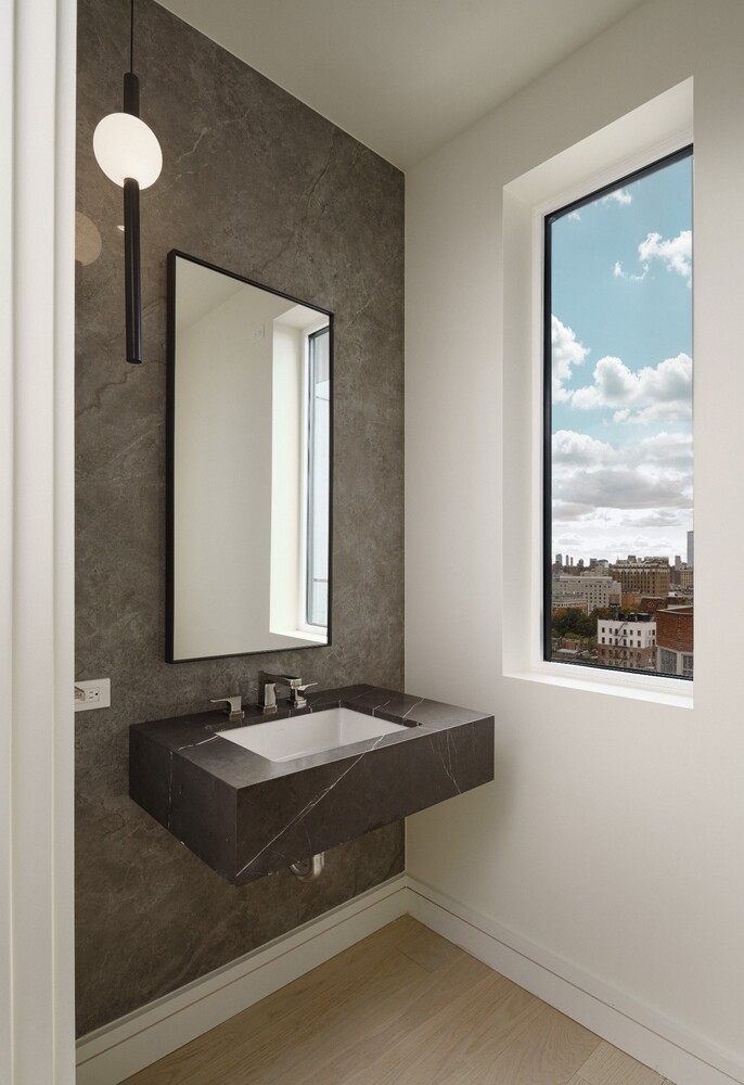 #12 photo, 200 E 20TH Street, Gramercy Park , NY 10003