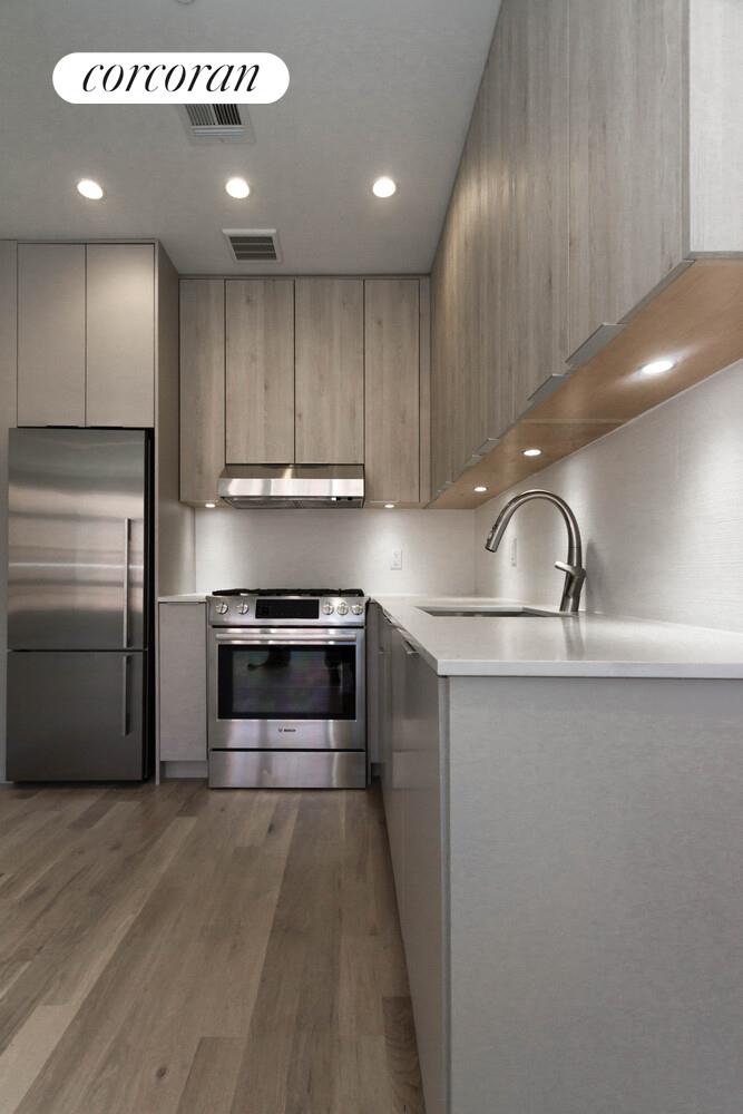 #3 photo, Brooklyn, Stuyvesant Heights , NY 11221