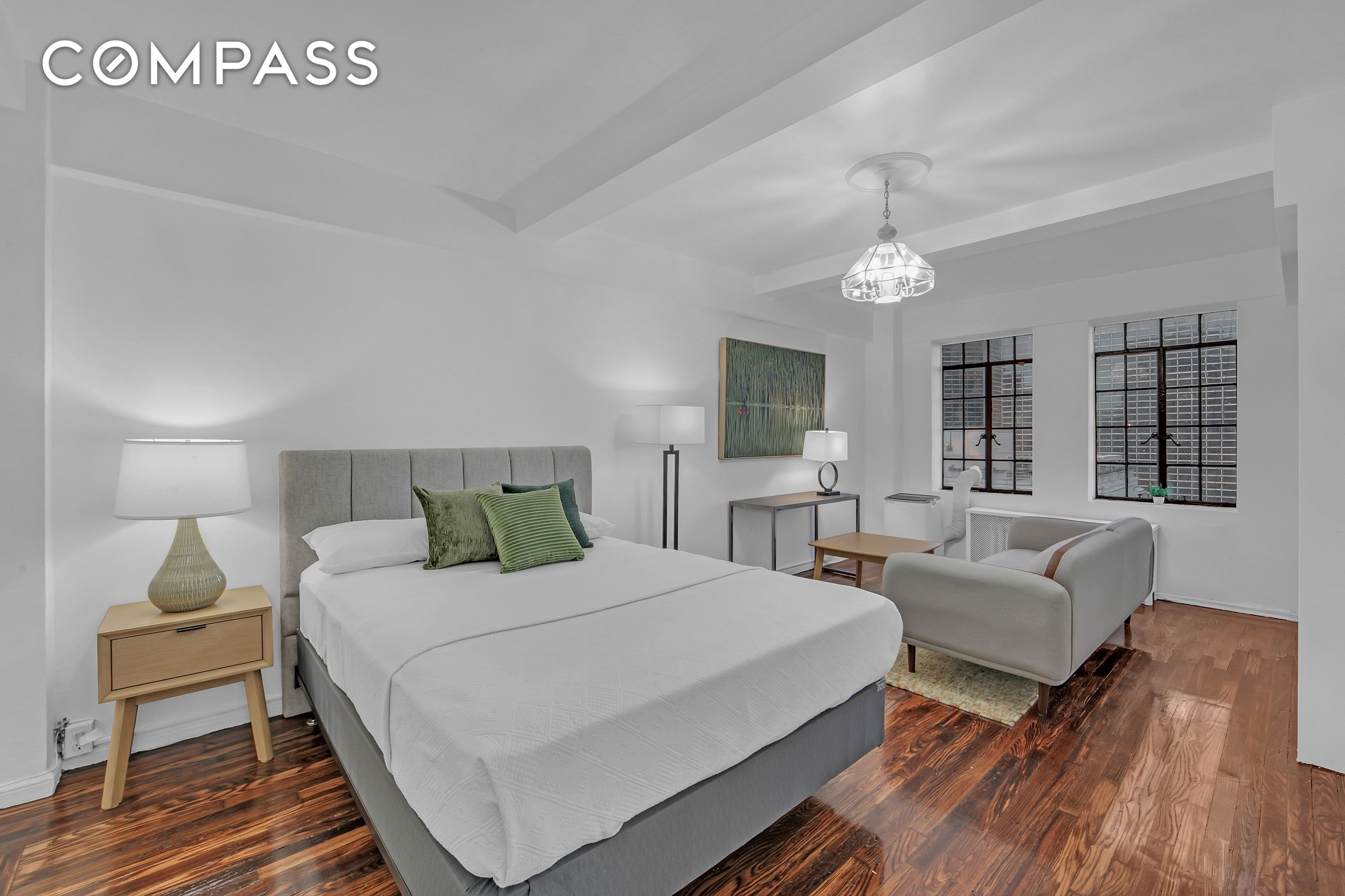 #3 photo, 45 Tudor City Place, Midtown East , NY 10017