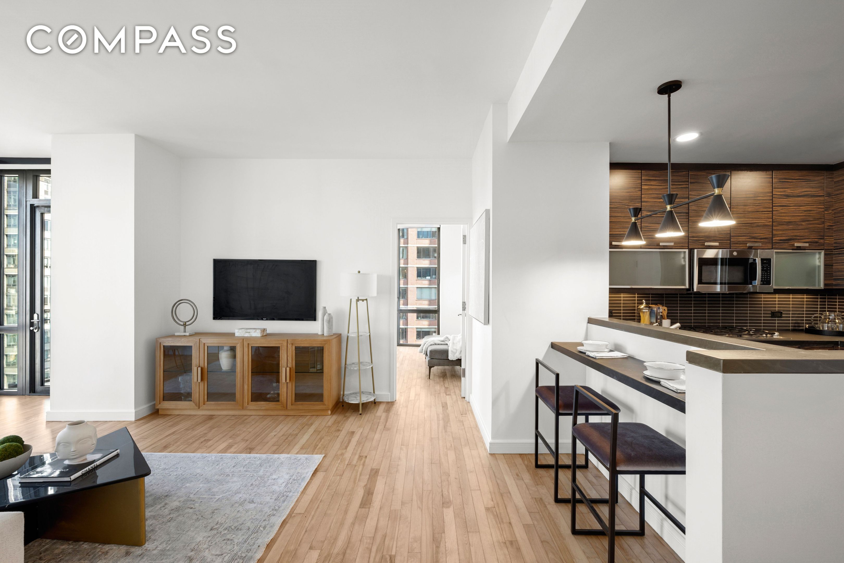 #9 photo, 101 W 24th Street, Chelsea , NY 10011