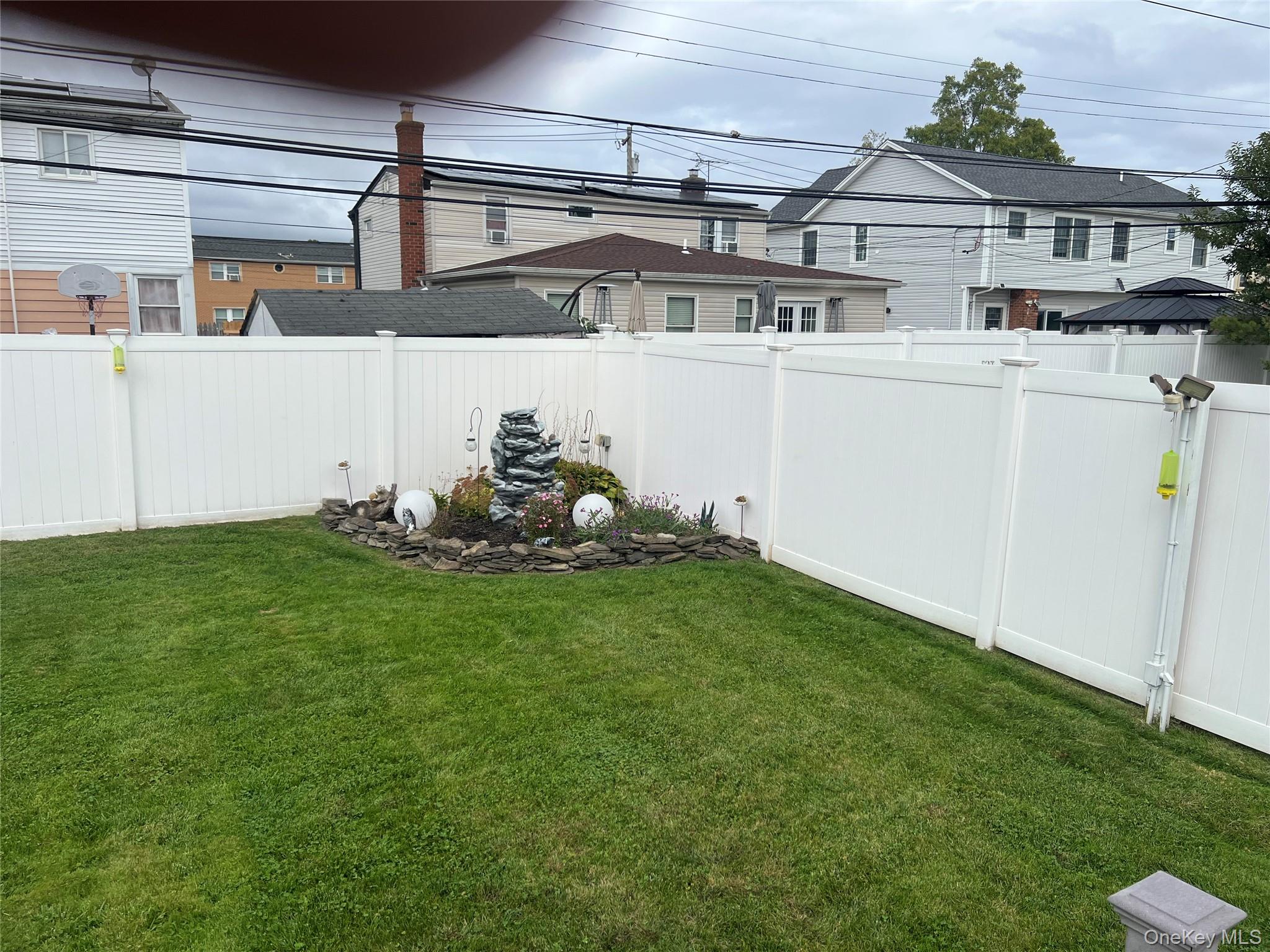 #4 photo, 2082 Renfrew Avenue, Elmont , NY 11003