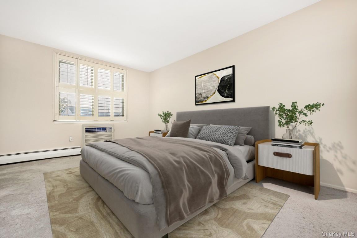 #17 photo, 596 Broadway, Lynbrook , NY 11563