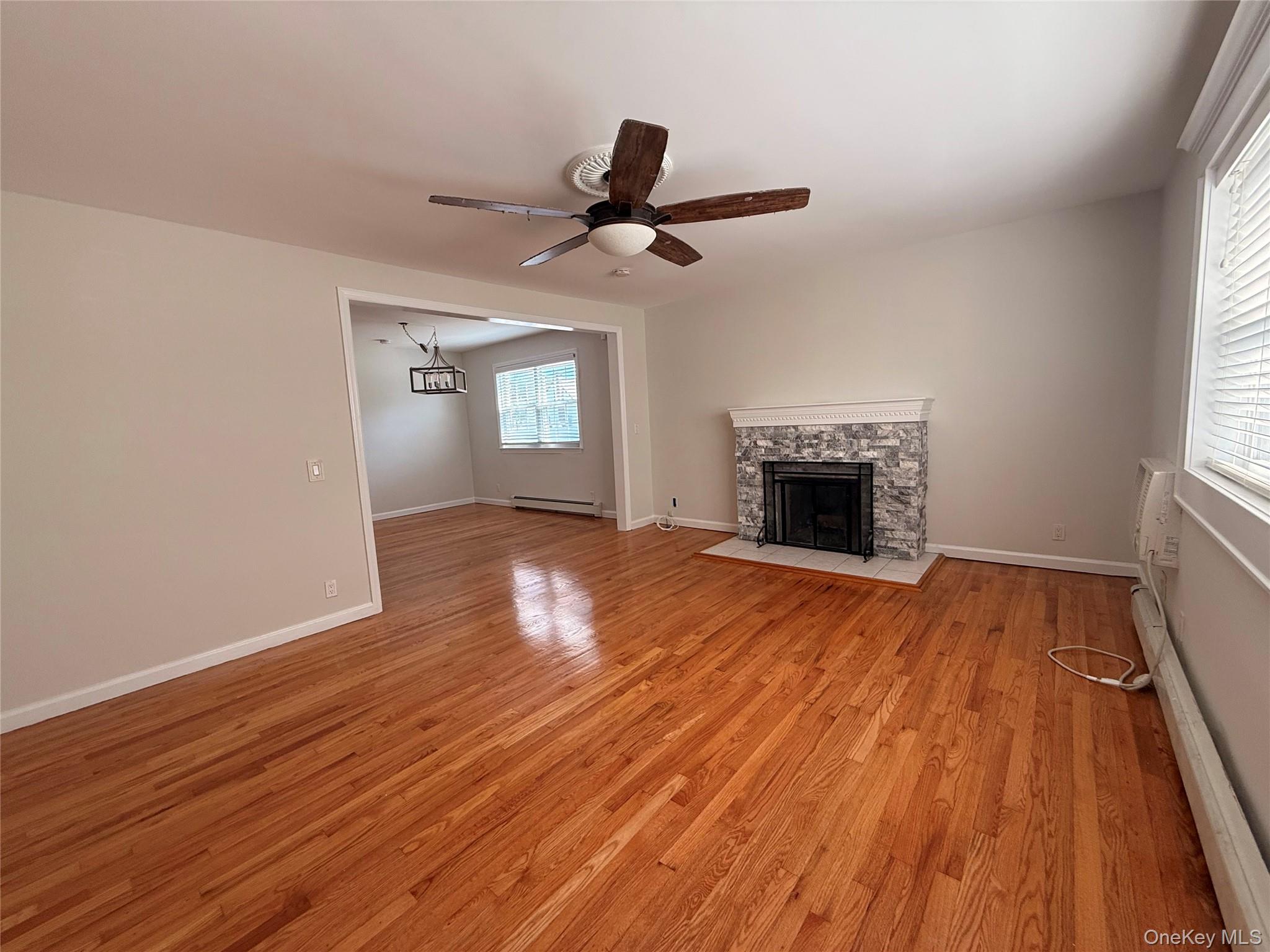 #10 photo, Lindenhurst, Lindenhurst , NY 11757