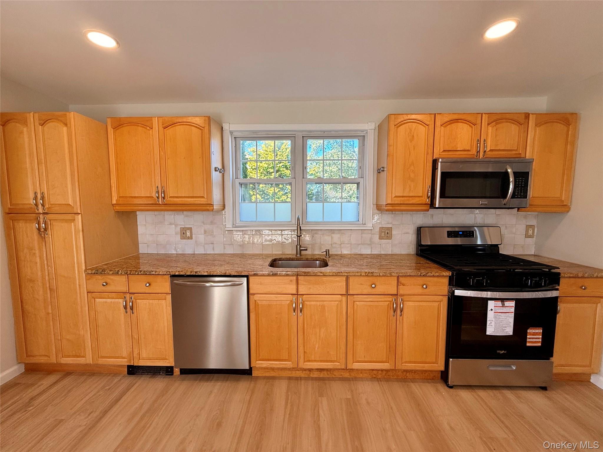 #3 photo, Lindenhurst, Lindenhurst , NY 11757