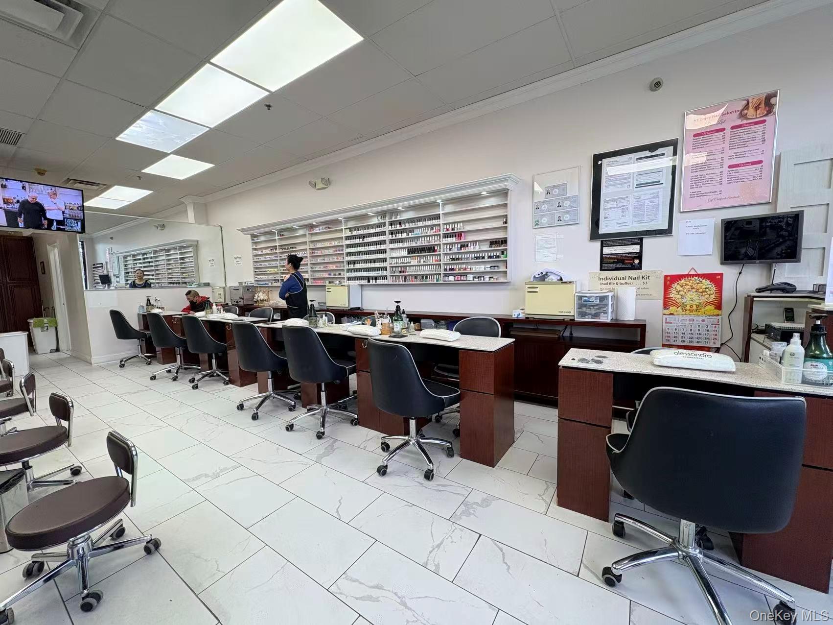 #2 photo, 924 Front Street, Uniondale , NY 11553