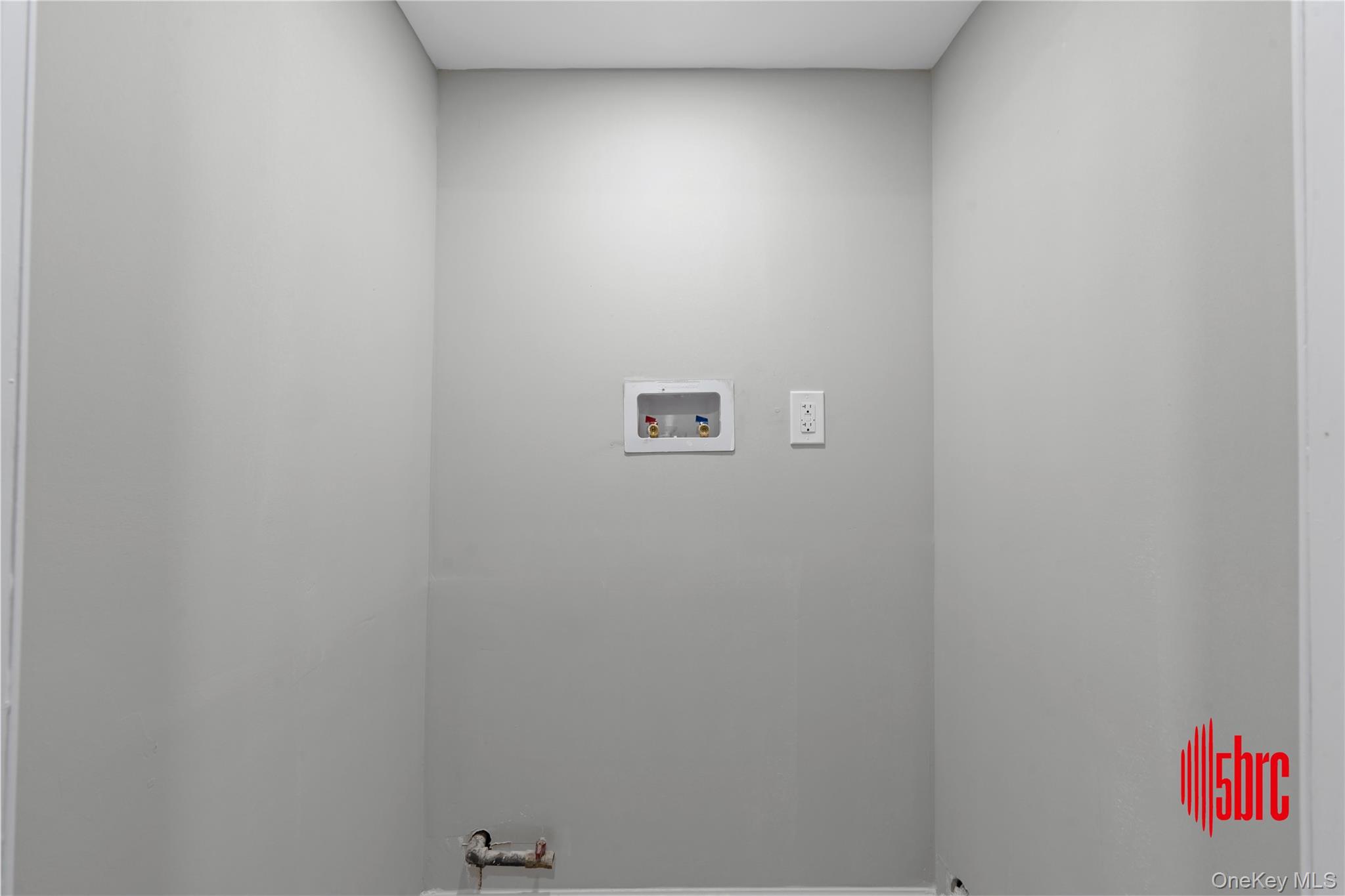 #17 photo, 21739 114th Road, Cambria Heights , NY 11411