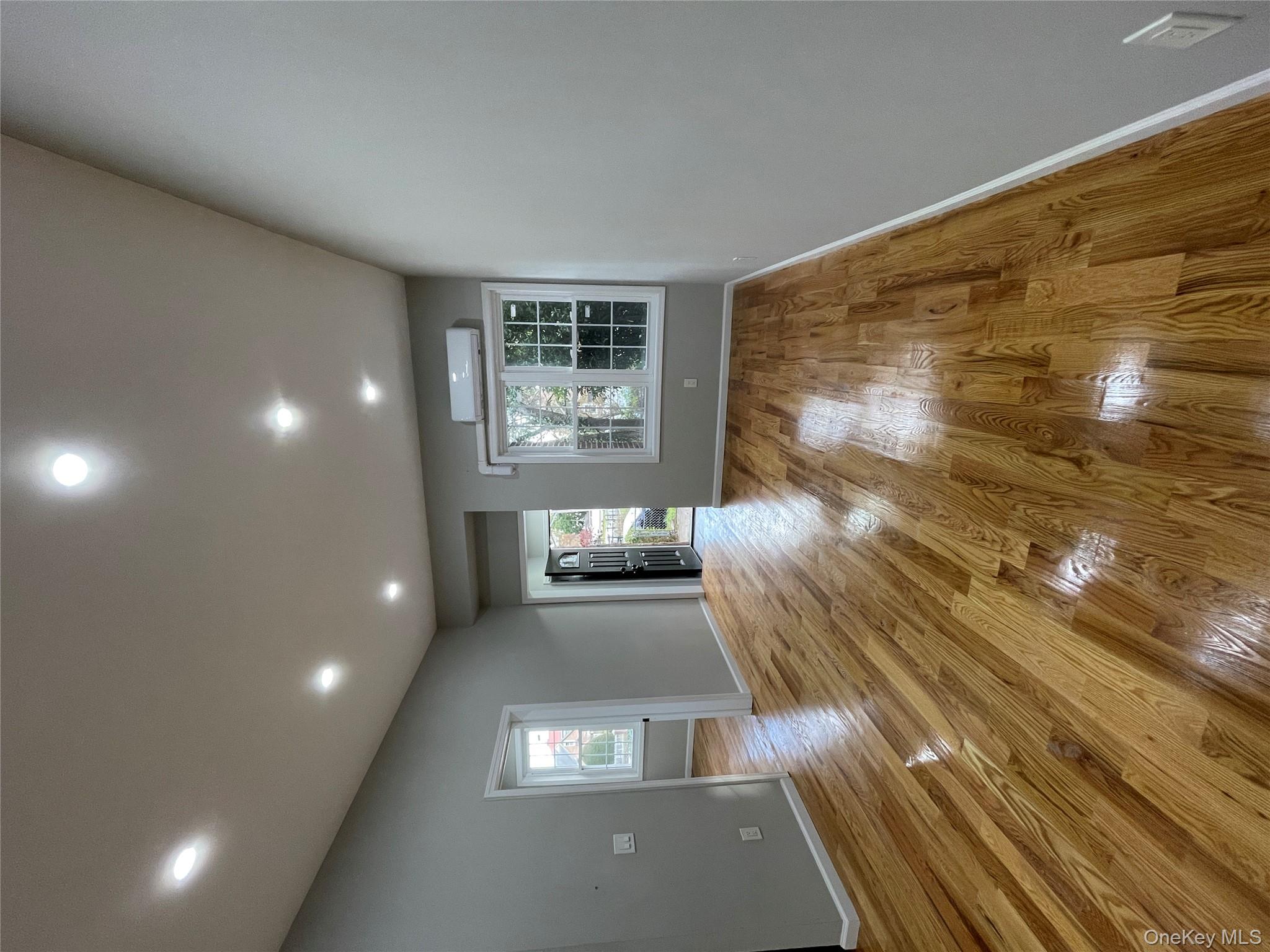 #4 photo, 21739 114th Road, Cambria Heights , NY 11411