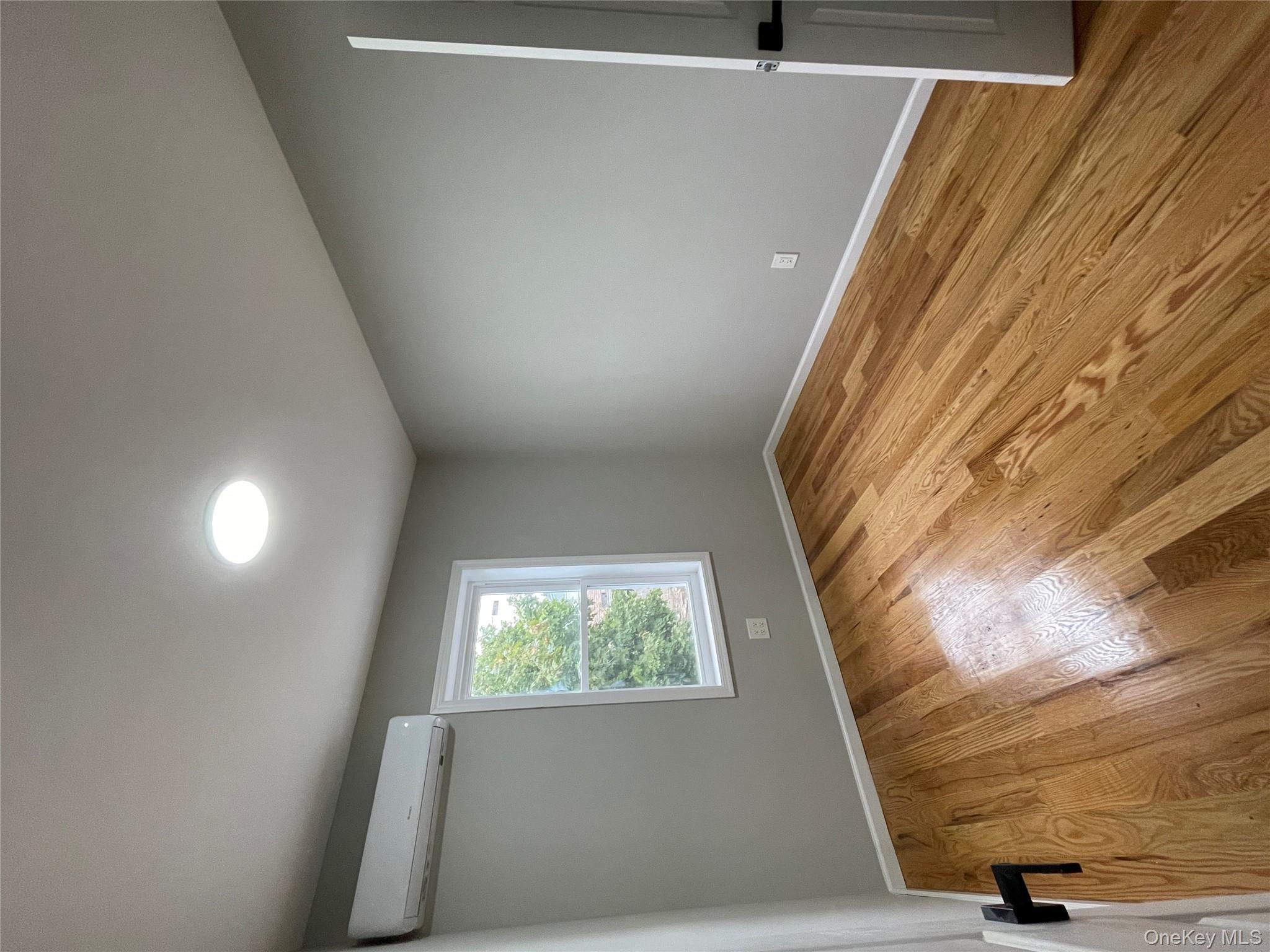 #6 photo, 21739 114th Road, Cambria Heights , NY 11411