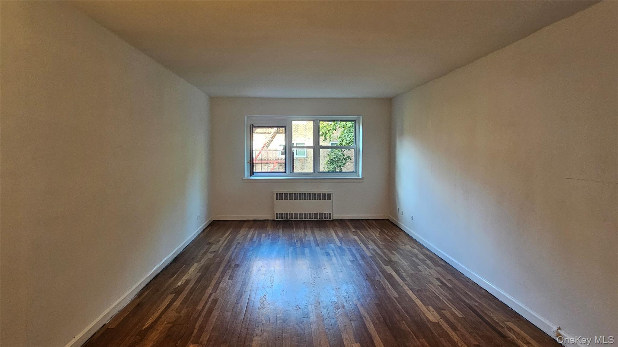 #4 photo, 44-69 Kissena Boulevard, Flushing , NY 11355