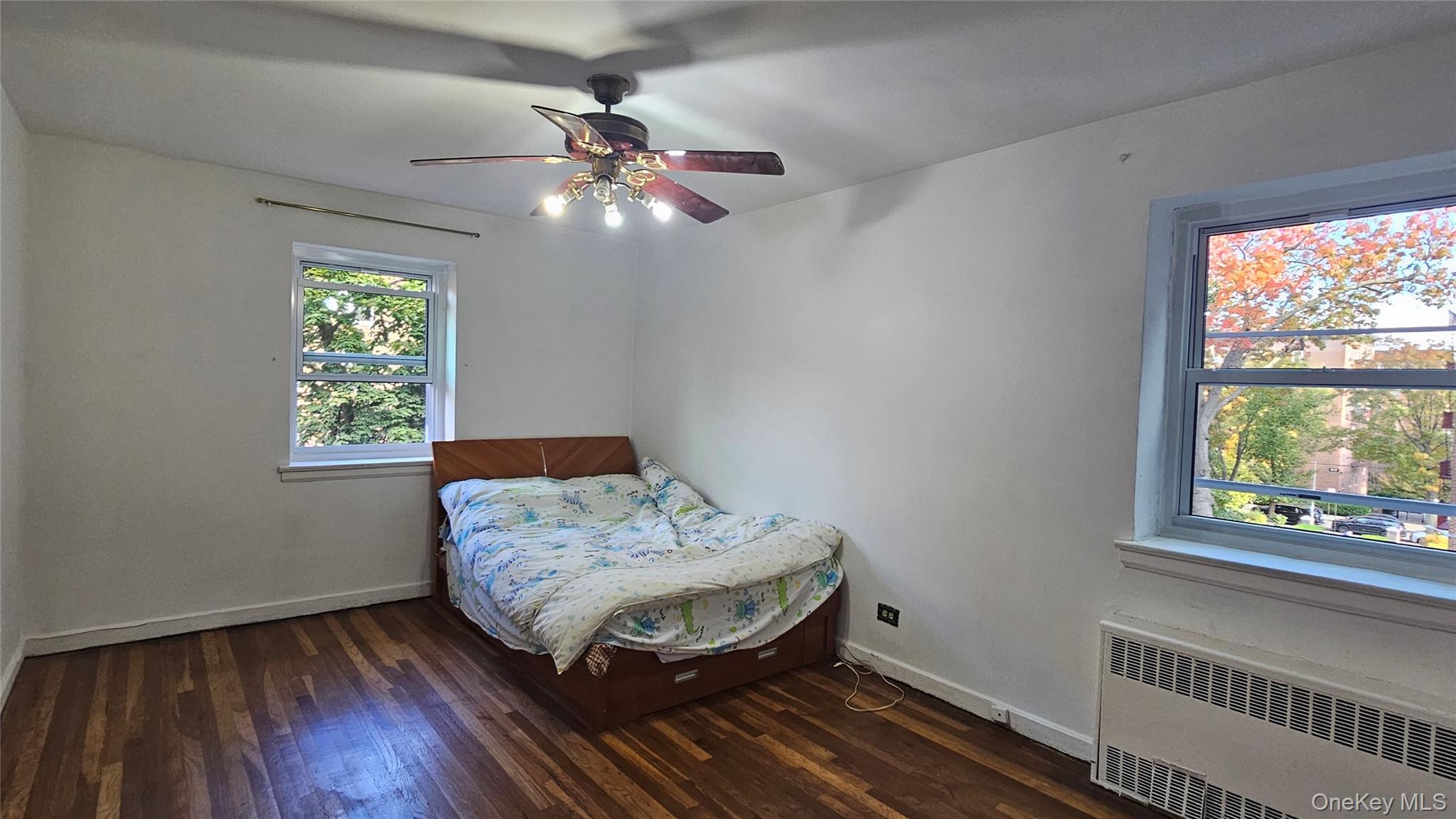 #5 photo, 44-69 Kissena Boulevard, Flushing , NY 11355