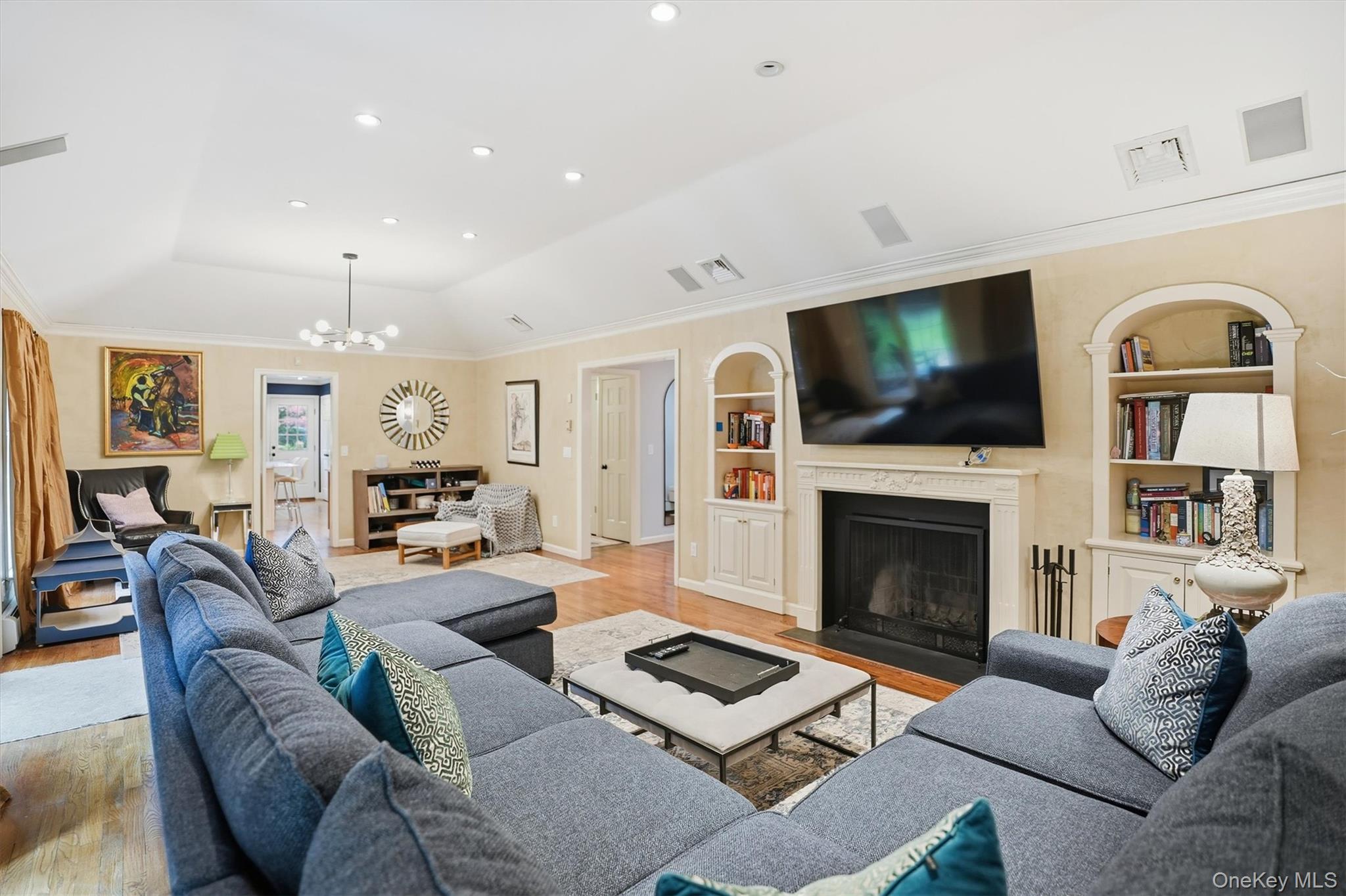 #11 photo, 1120 Cove Edge Road, Syosset , NY 11791