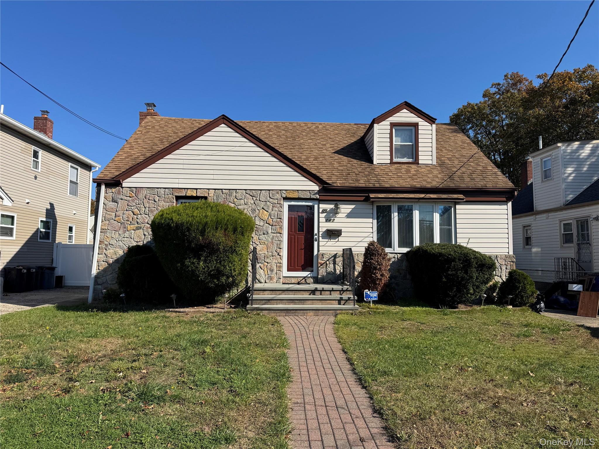 #1 photo, 147 Ruxton Street, Uniondale , NY 11553