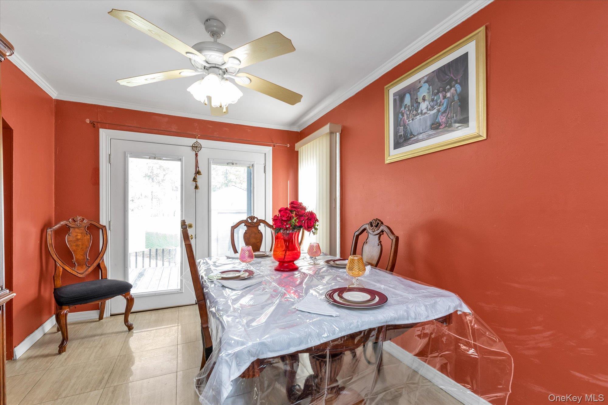 #4 photo, 147 Ruxton Street, Uniondale , NY 11553