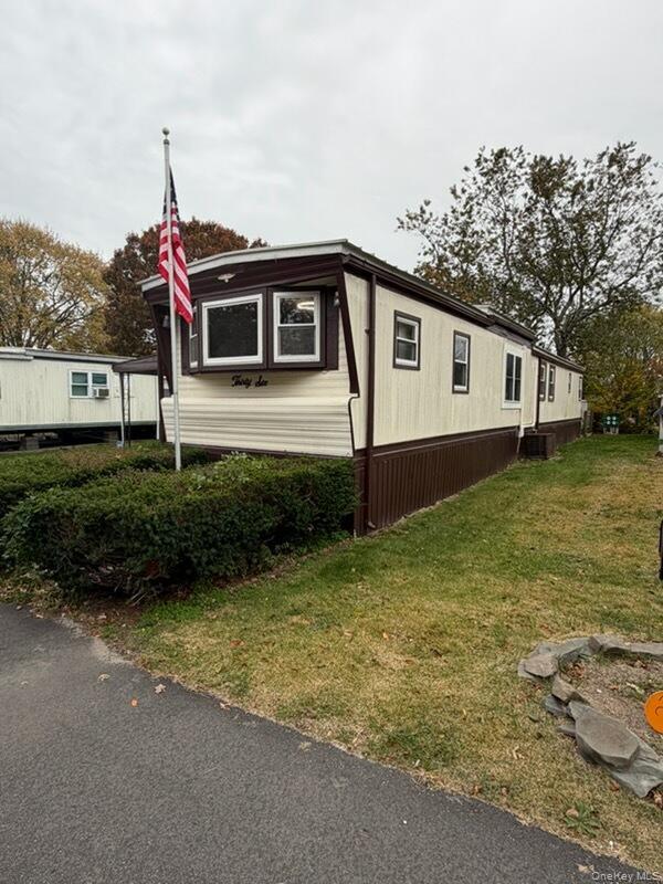 #2 photo, 36 Betsy Ross Drive, Bohemia , NY 11716