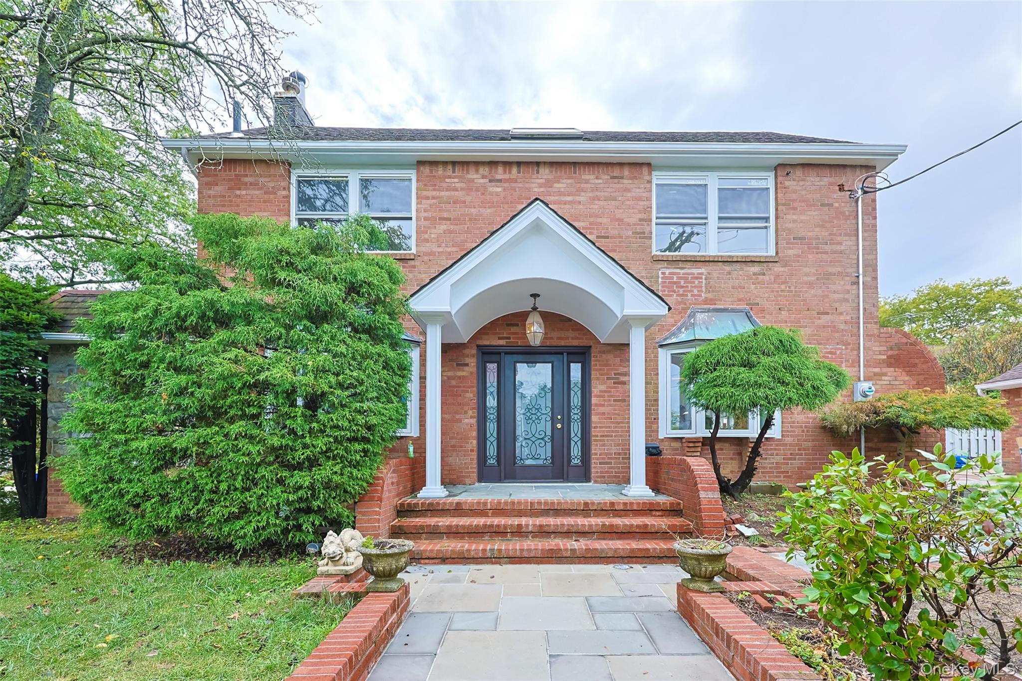 #2 photo, 190-16 33 Avenue, Flushing , NY 11358