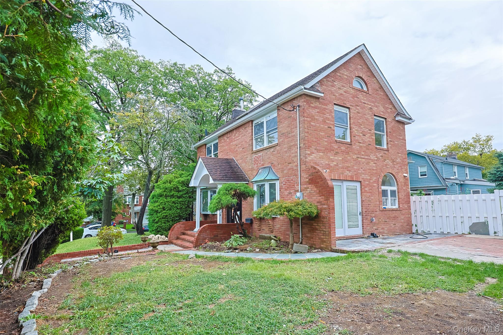 #20 photo, 190-16 33 Avenue, Flushing , NY 11358