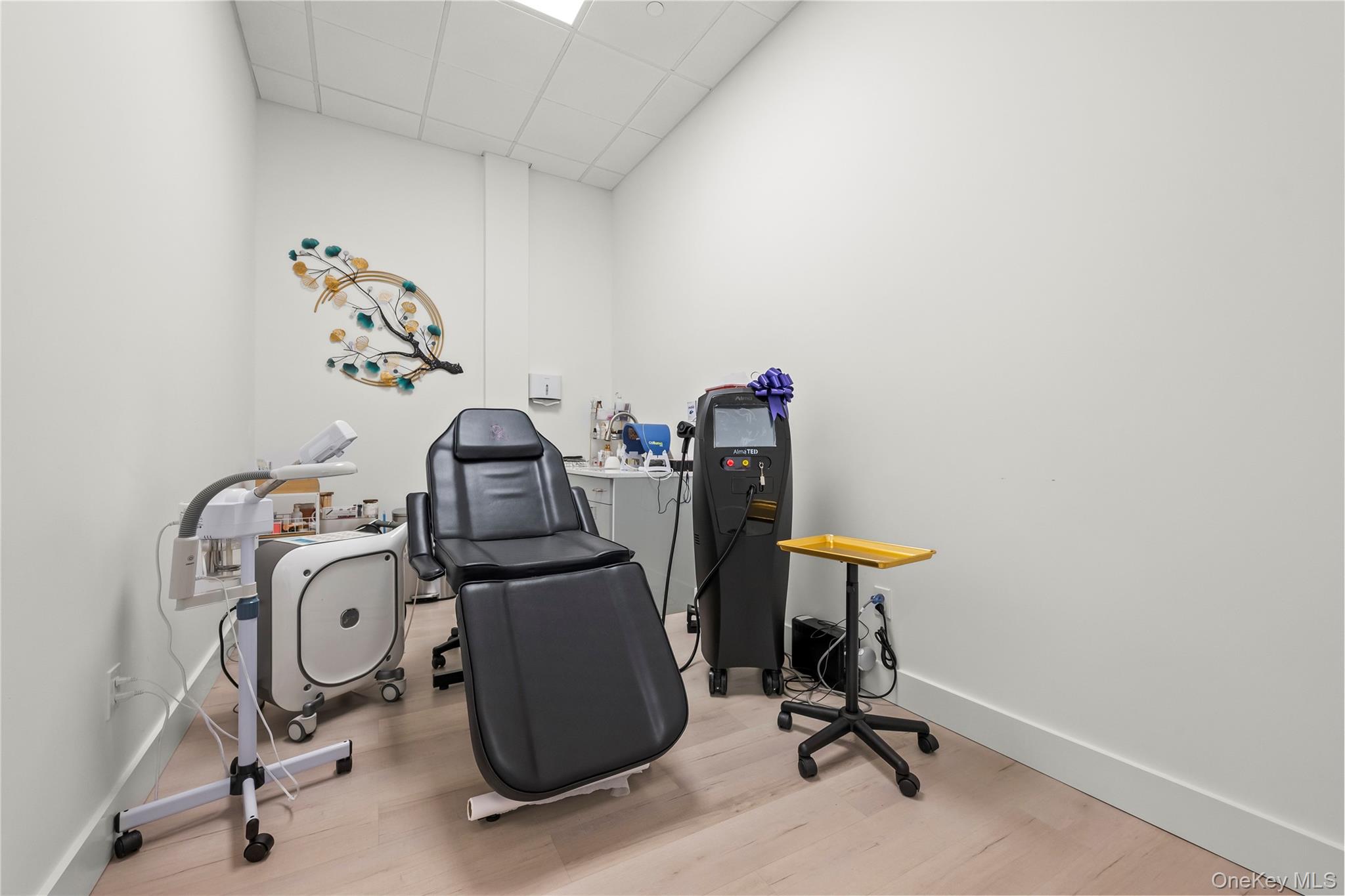 #10 photo, 3173 Long Beach Road, Oceanside , NY 11572